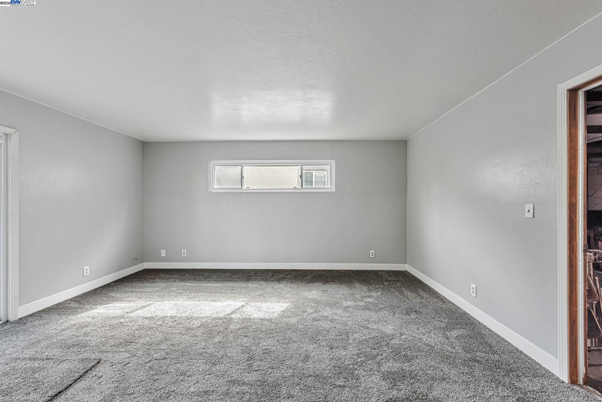 Detail Gallery Image 17 of 41 For 24930 2nd St, Hayward,  CA 94541 - 4 Beds | 2 Baths