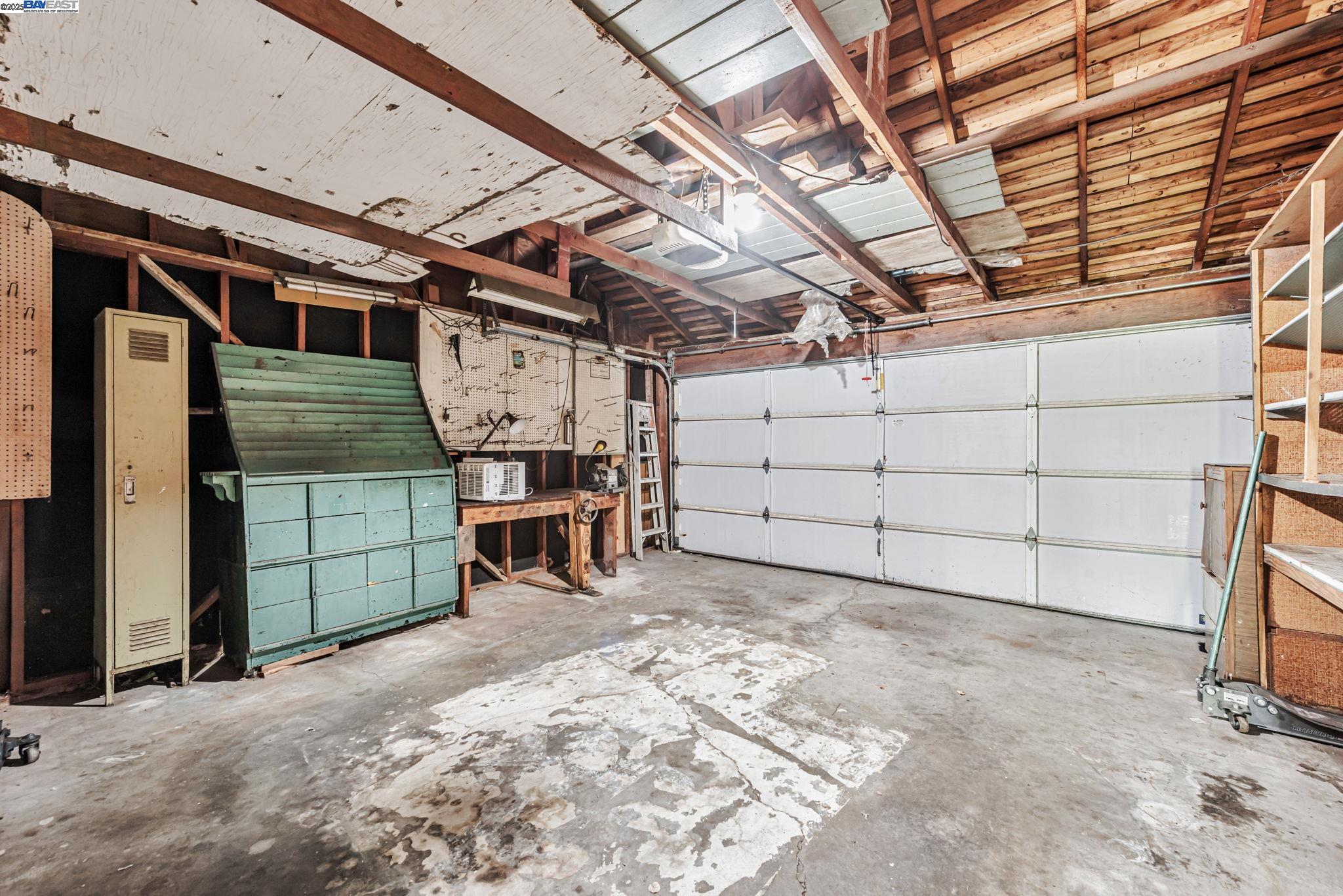 Detail Gallery Image 35 of 41 For 24930 2nd St, Hayward,  CA 94541 - 4 Beds | 2 Baths