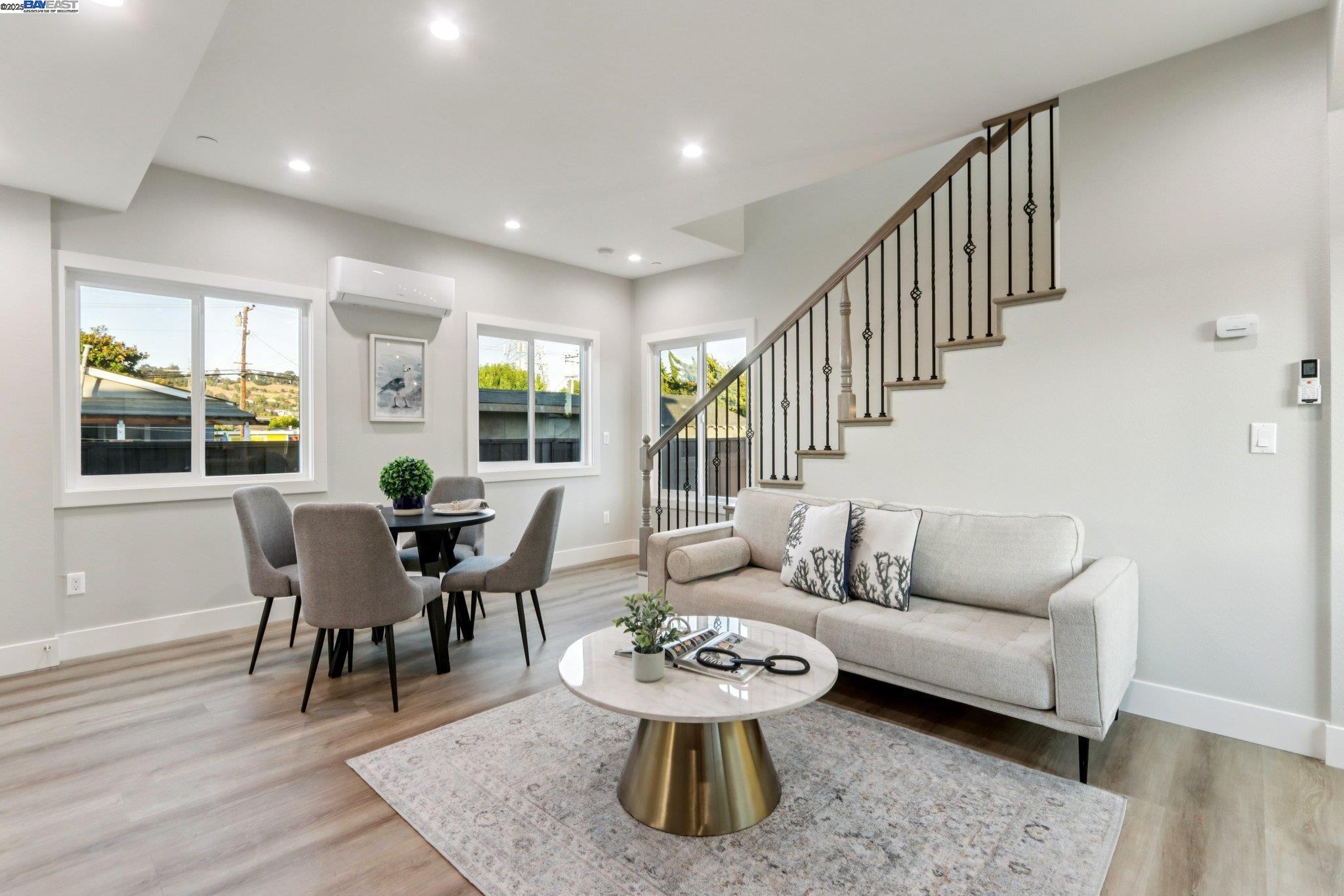 Detail Gallery Image 15 of 49 For 265 Berry Avenue, Hayward,  CA 94544 - 6 Beds | 4/2 Baths