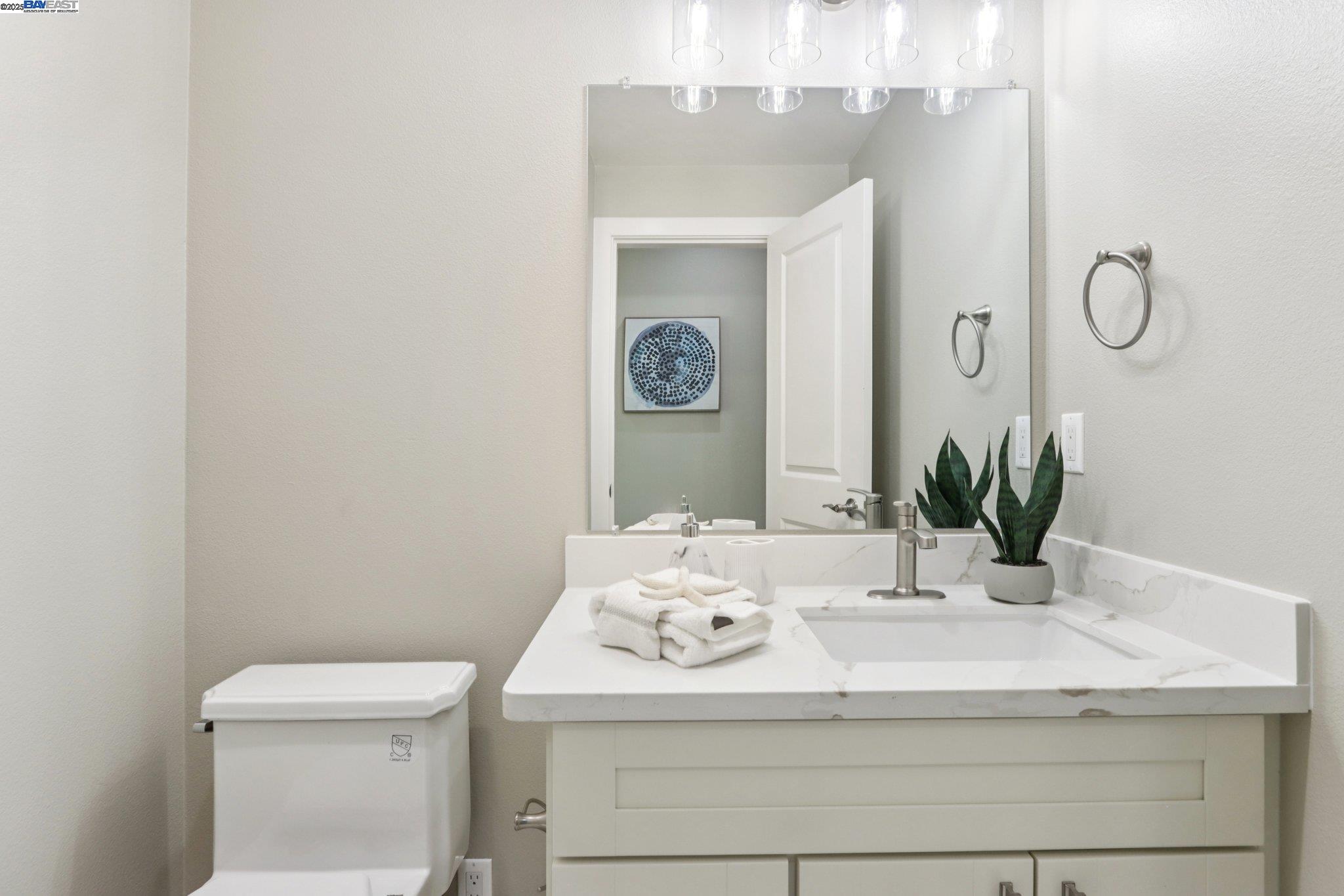 Detail Gallery Image 33 of 49 For 265 Berry Avenue, Hayward,  CA 94544 - 6 Beds | 4/2 Baths