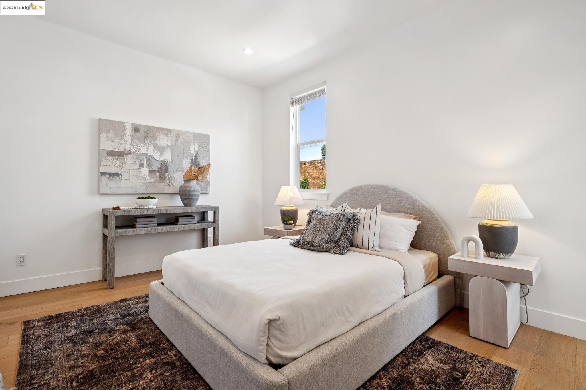 Detail Gallery Image 32 of 60 For 864 Arlington Ave, Oakland,  CA 94608 - 5 Beds | 5 Baths