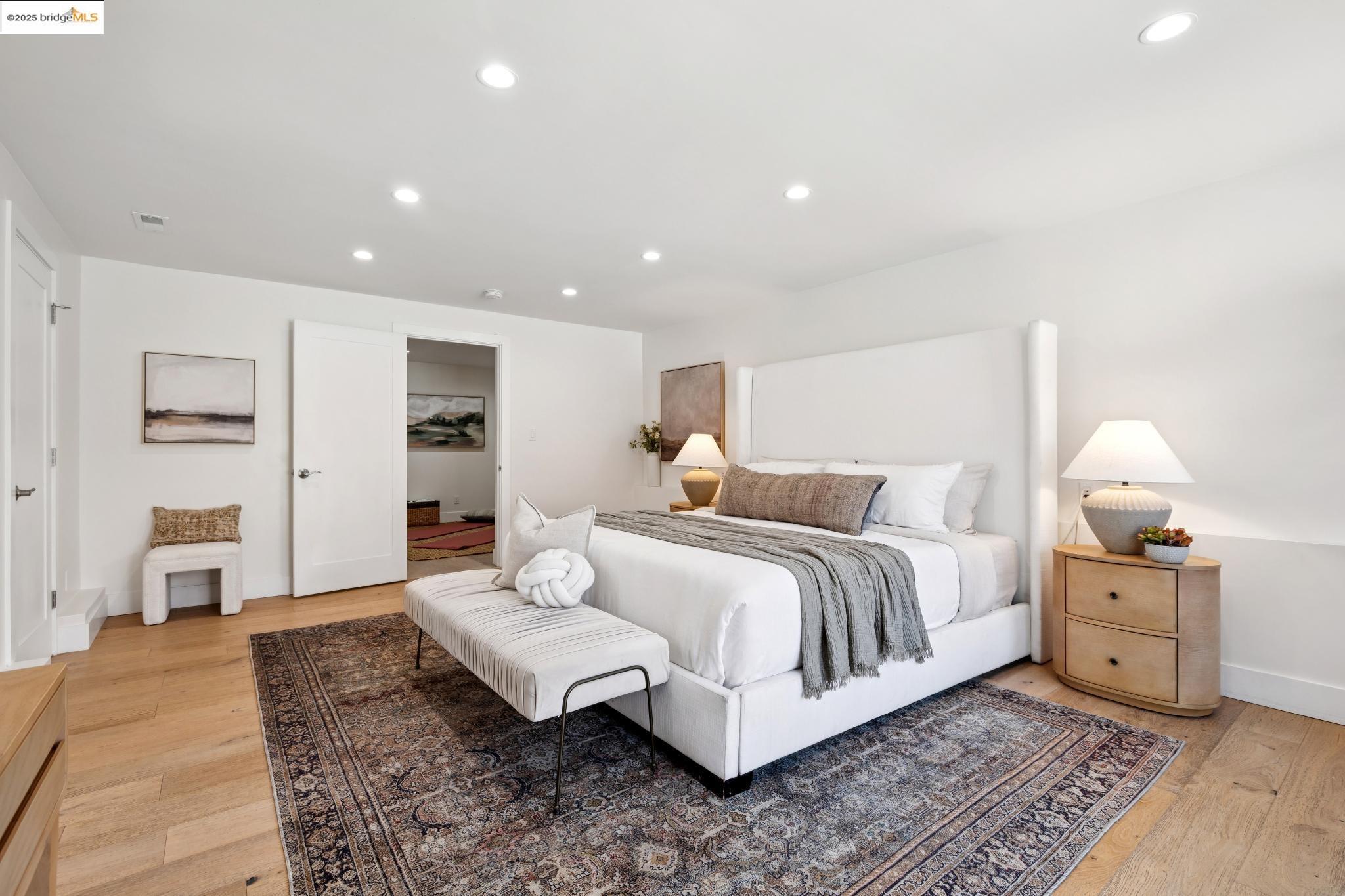 Detail Gallery Image 46 of 60 For 864 Arlington Ave, Oakland,  CA 94608 - 5 Beds | 5 Baths