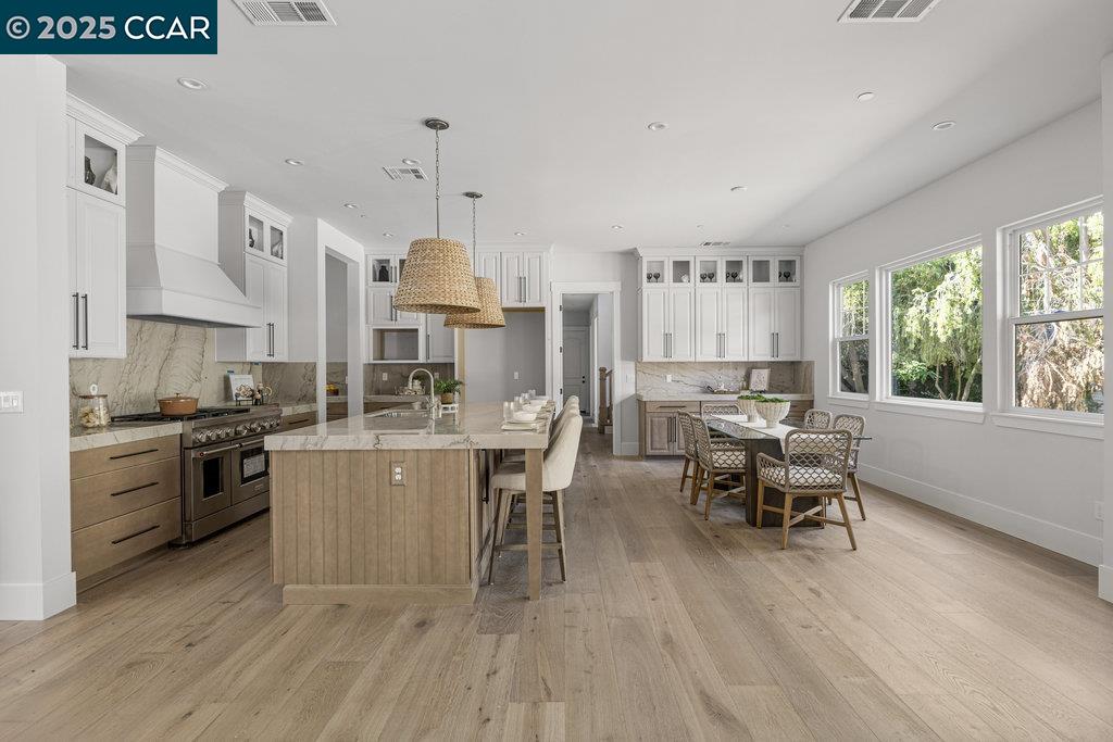 Detail Gallery Image 18 of 59 For 1953 La Cadena, Diablo,  CA 94528 - 6 Beds | 6 Baths