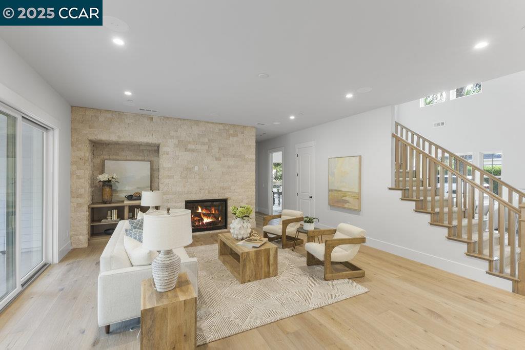 Detail Gallery Image 22 of 59 For 1953 La Cadena, Diablo,  CA 94528 - 6 Beds | 6 Baths