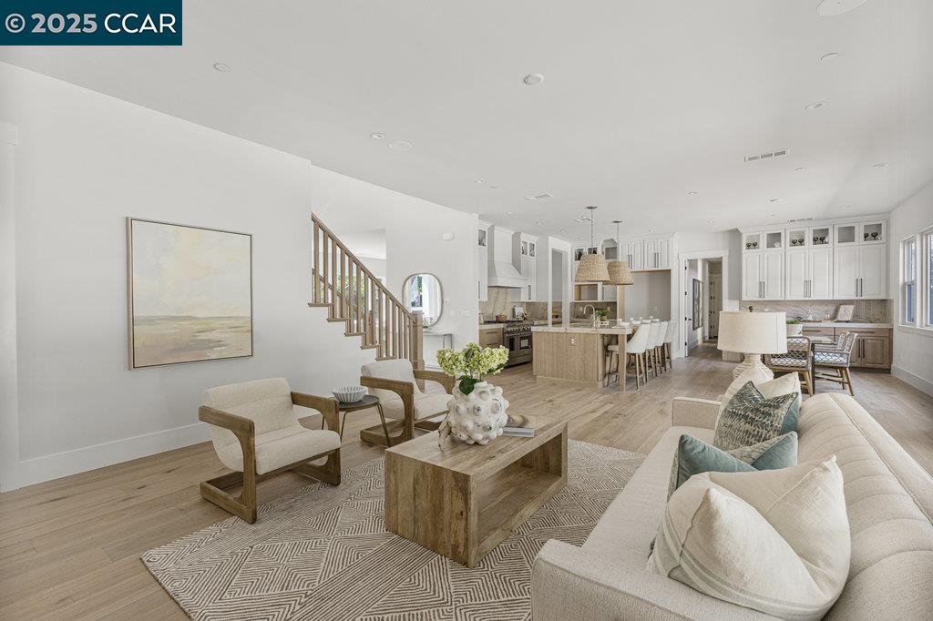 Detail Gallery Image 26 of 59 For 1953 La Cadena, Diablo,  CA 94528 - 6 Beds | 6 Baths