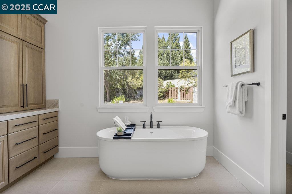 Detail Gallery Image 34 of 59 For 1953 La Cadena, Diablo,  CA 94528 - 6 Beds | 6 Baths