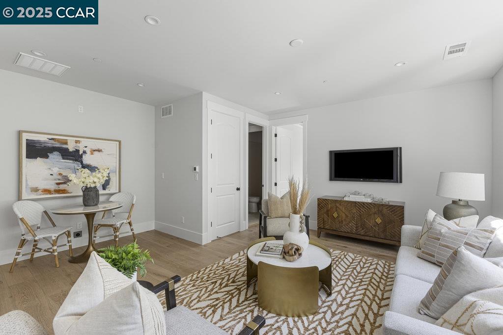 Detail Gallery Image 39 of 59 For 1953 La Cadena, Diablo,  CA 94528 - 6 Beds | 6 Baths