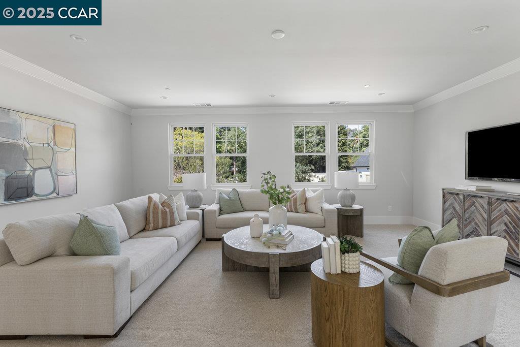 Detail Gallery Image 44 of 59 For 1953 La Cadena, Diablo,  CA 94528 - 6 Beds | 6 Baths