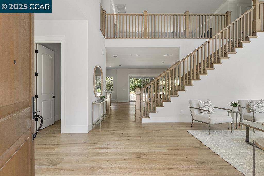 Detail Gallery Image 6 of 60 For 1953 La Cadena, Diablo,  CA 94528 - 6 Beds | 6 Baths