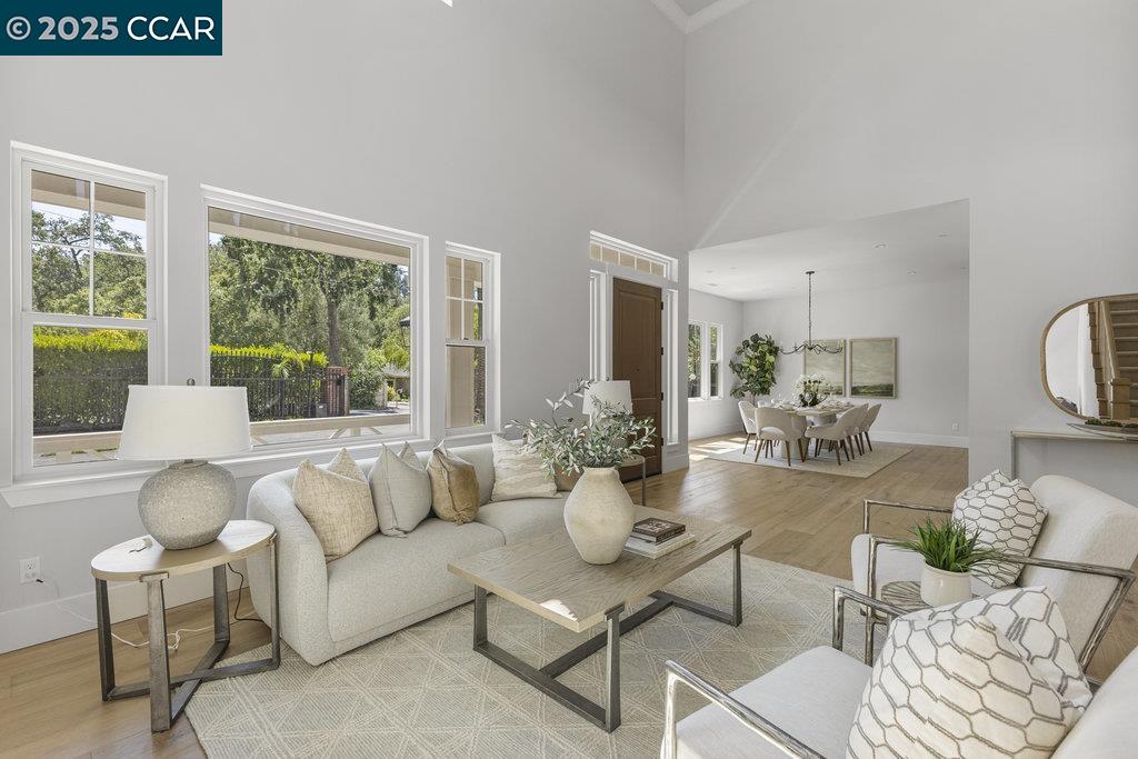 Detail Gallery Image 10 of 59 For 1953 La Cadena, Diablo,  CA 94528 - 6 Beds | 6 Baths