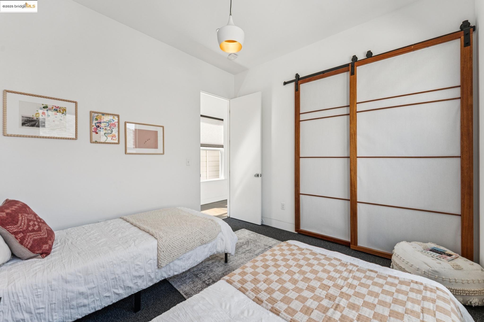 Detail Gallery Image 46 of 57 For 986 43rd Street, Oakland,  CA 94608 - 3 Beds | 2/1 Baths
