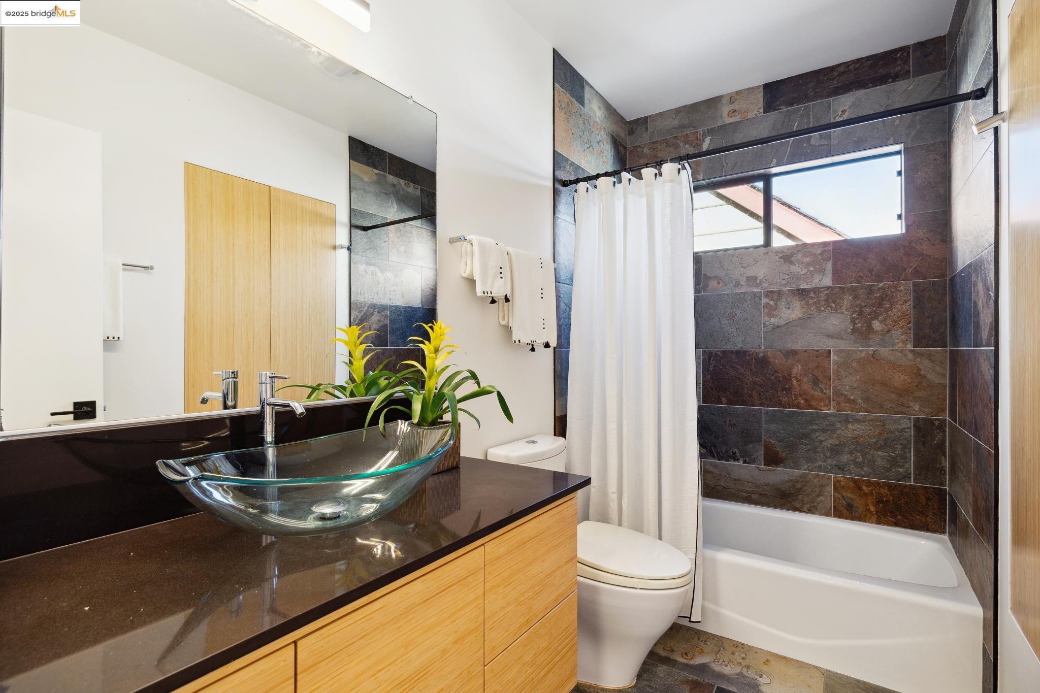Photo #28: 41109485 Listing: Photo #28