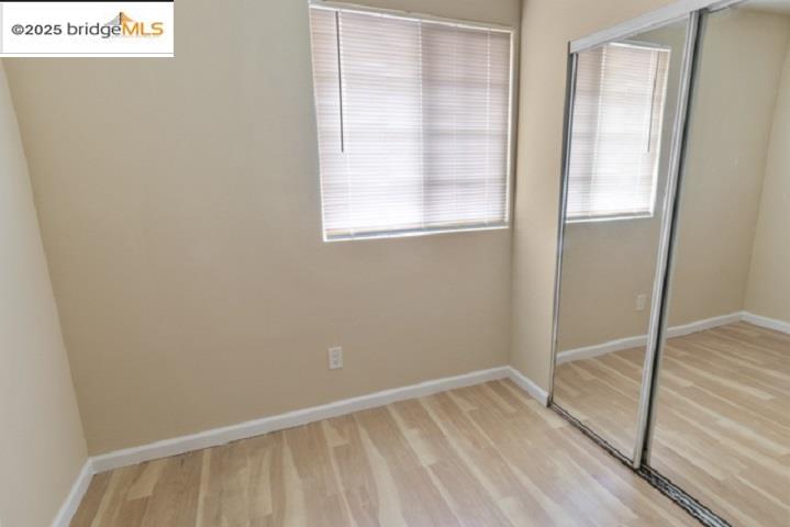 Detail Gallery Image 6 of 8 For 5823 Eastlawn #5827,  Oakland,  CA 94621 - 2 Beds | 2 Baths