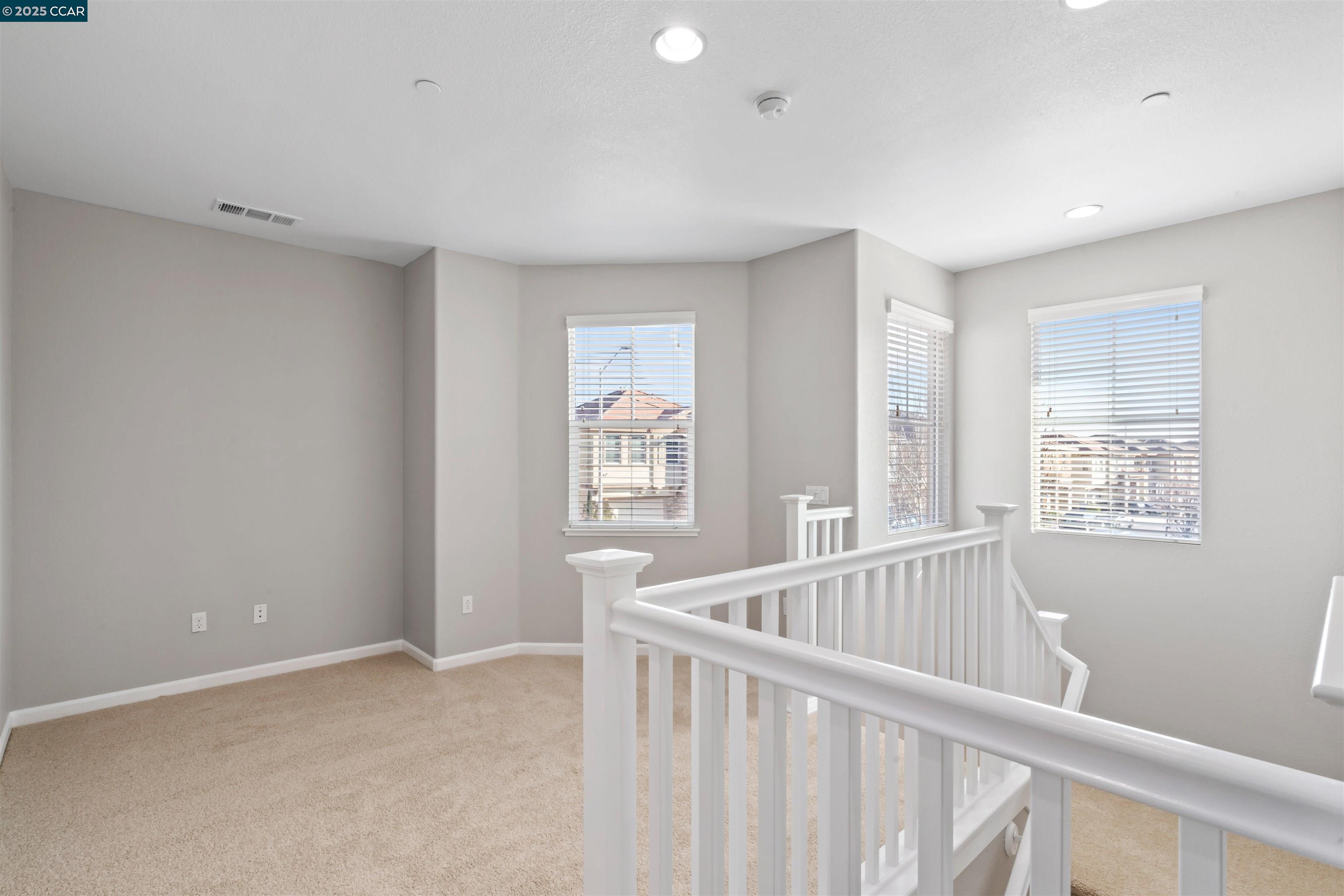 Detail Gallery Image 29 of 60 For 2273 Toscana Dr, Pittsburg,  CA 94565 - 4 Beds | 2/1 Baths