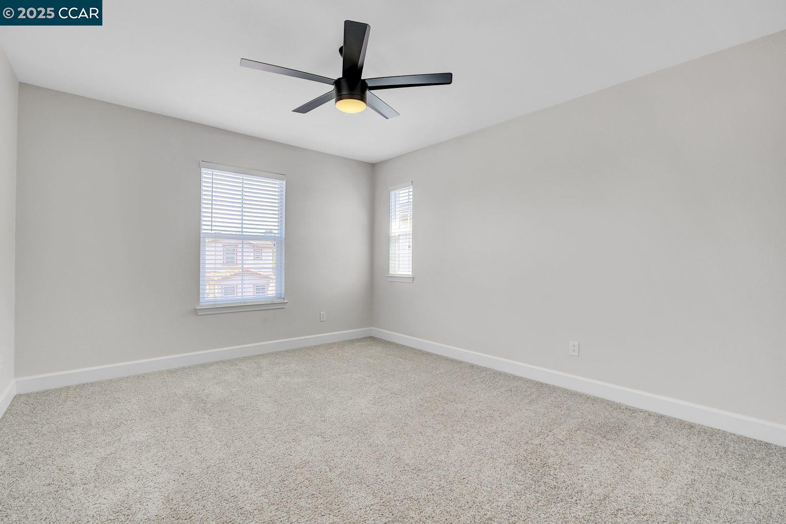 Detail Gallery Image 20 of 34 For 2974 Bella Dr, Concord,  CA 94519 - 3 Beds | 2/1 Baths