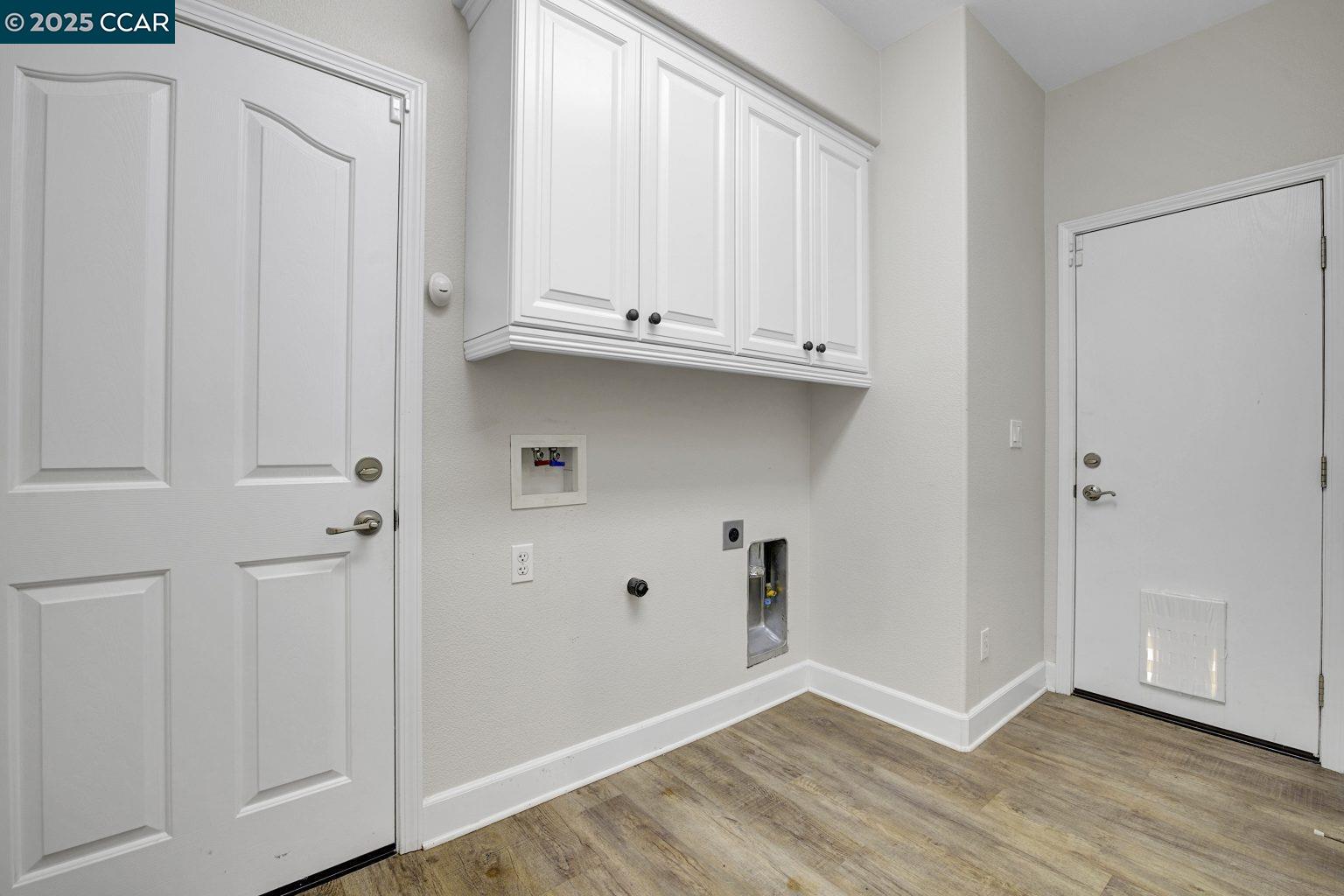 Detail Gallery Image 27 of 34 For 2974 Bella Dr, Concord,  CA 94519 - 3 Beds | 2/1 Baths