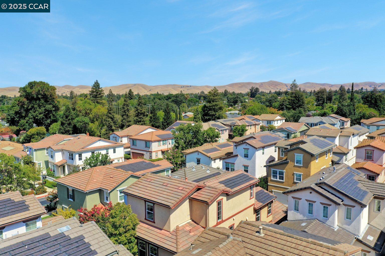 Detail Gallery Image 32 of 34 For 2974 Bella Dr, Concord,  CA 94519 - 3 Beds | 2/1 Baths