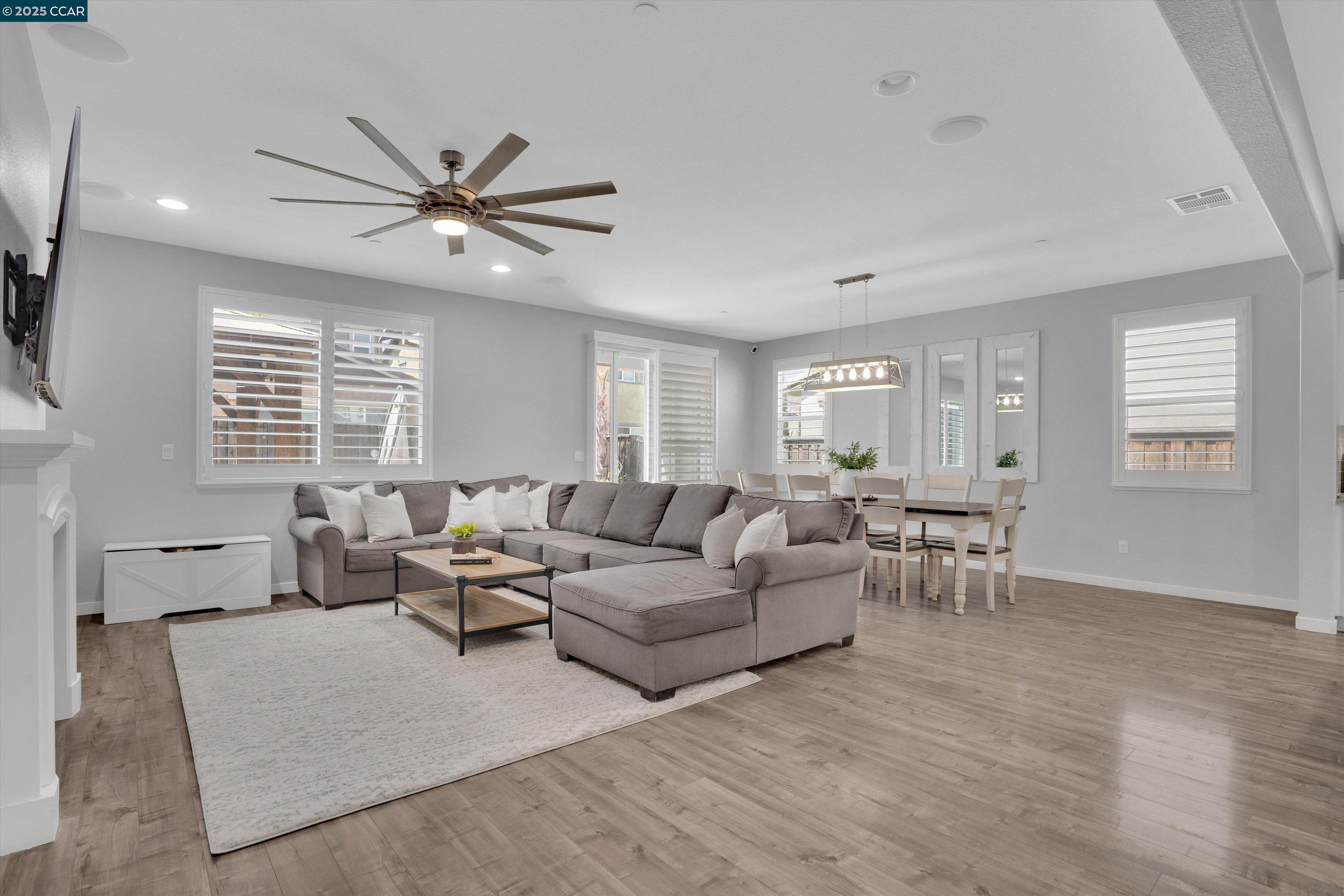 Detail Gallery Image 14 of 39 For 937 Pendleton Ct, Oakley,  CA 94561 - 3 Beds | 2/1 Baths