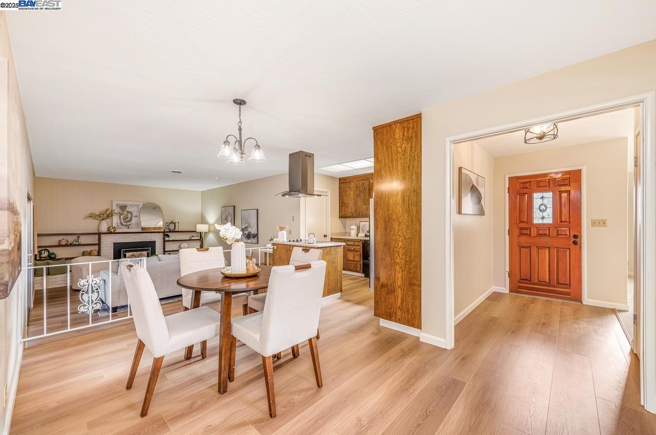 Detail Gallery Image 12 of 32 For 505 Joyce St, Livermore,  CA 94550 - 4 Beds | 2 Baths