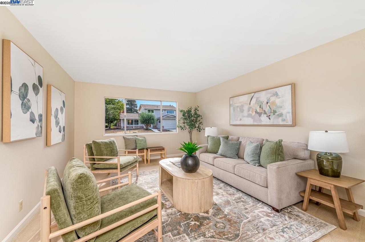 Detail Gallery Image 15 of 32 For 505 Joyce St, Livermore,  CA 94550 - 4 Beds | 2 Baths