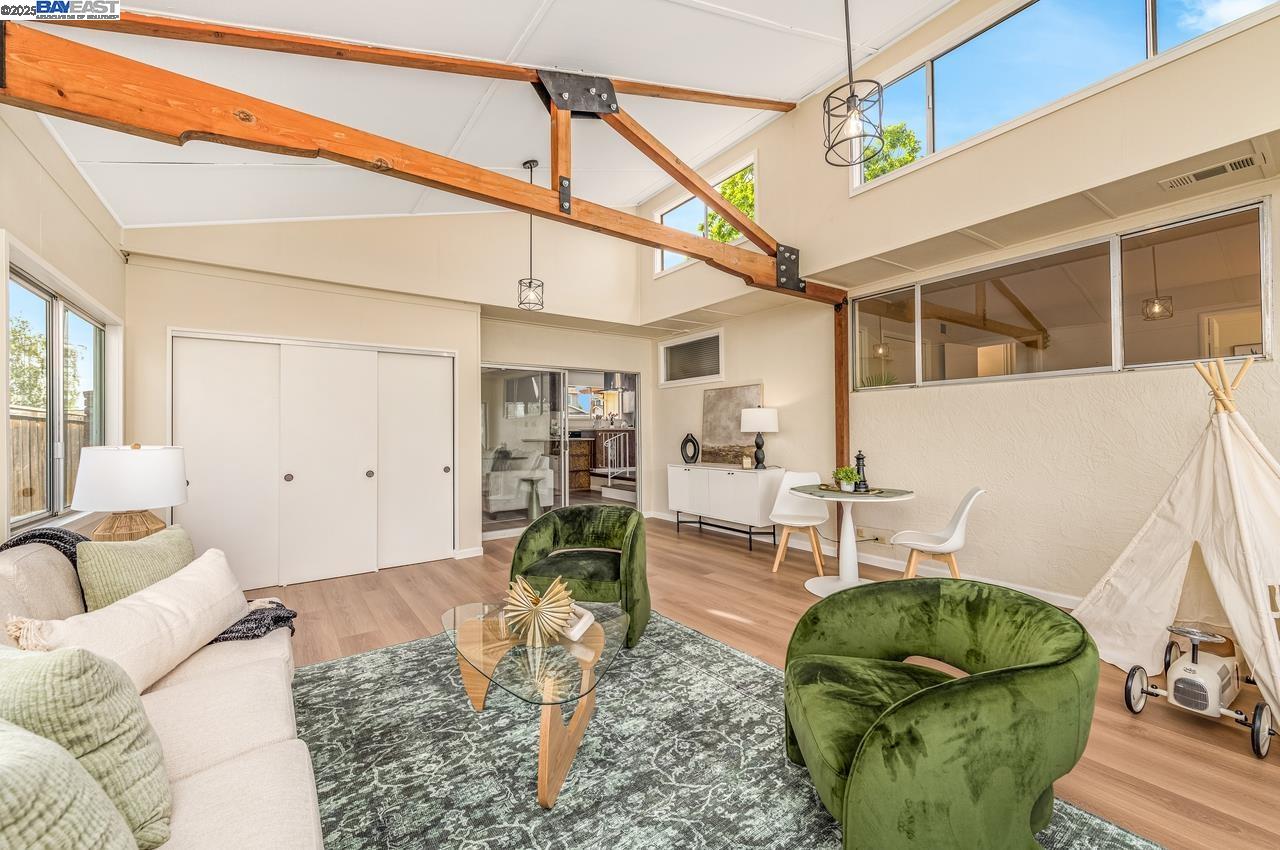 Detail Gallery Image 7 of 32 For 505 Joyce St, Livermore,  CA 94550 - 4 Beds | 2 Baths