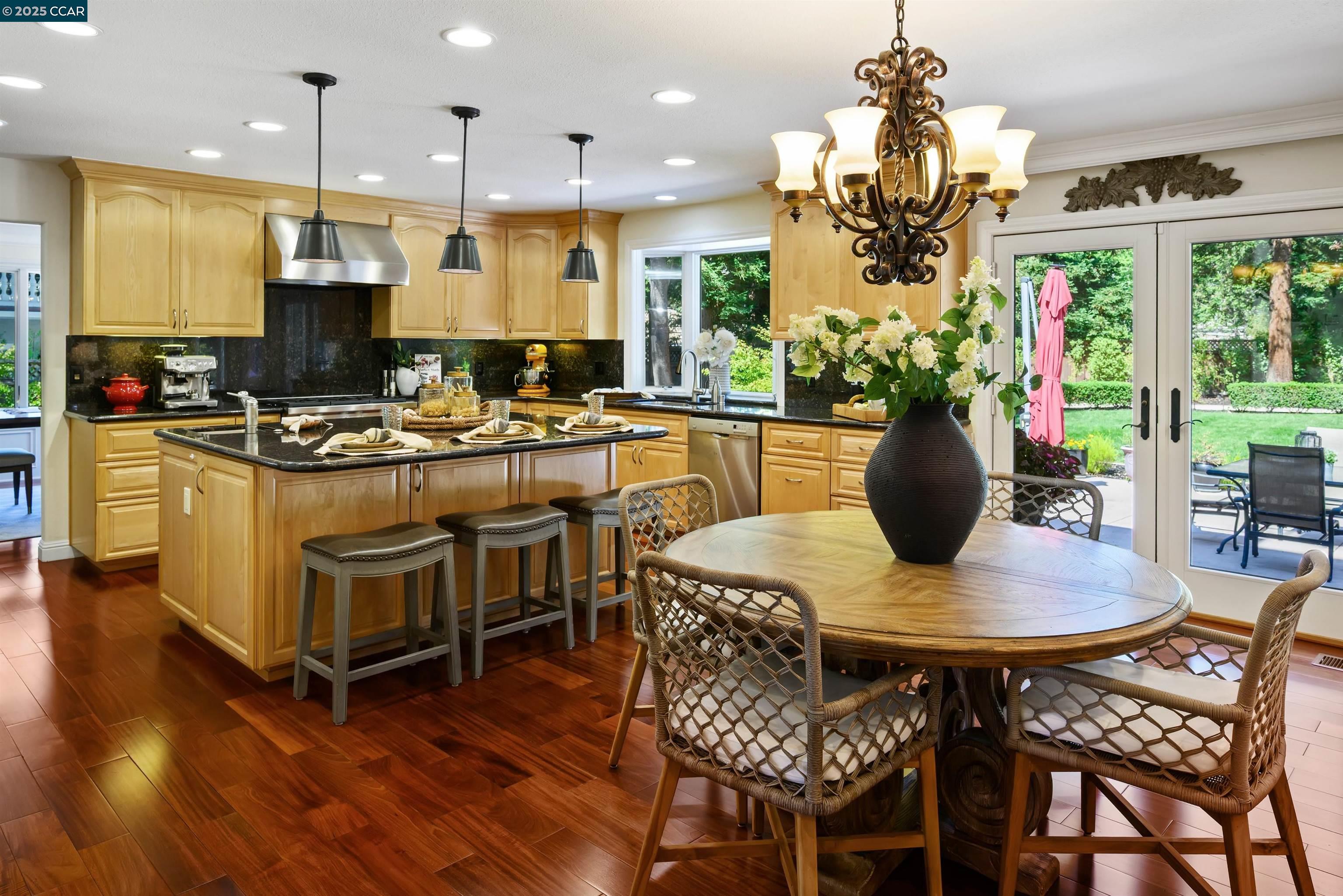 Detail Gallery Image 21 of 60 For 4405 Deer Ridge Rd, Danville,  CA 94506 - 5 Beds | 3/1 Baths