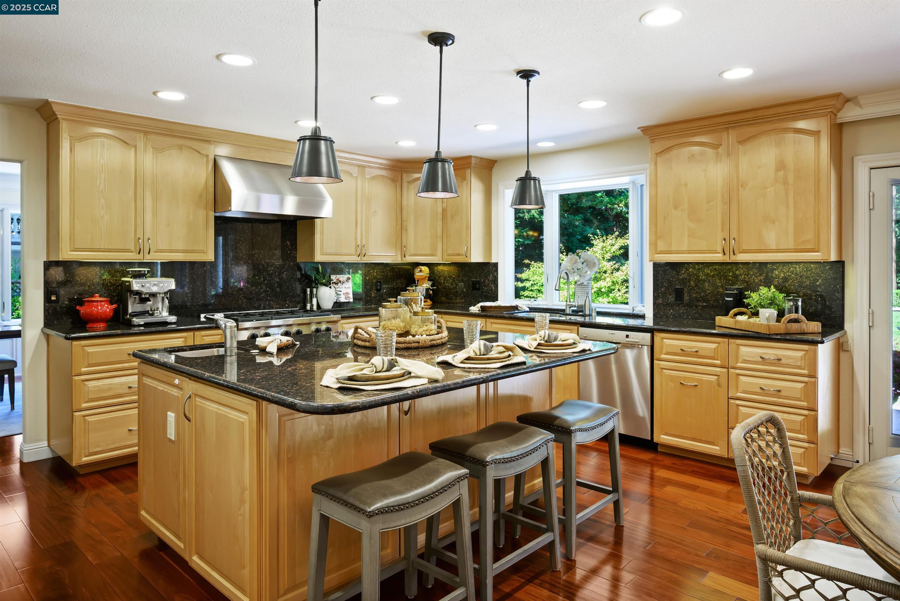 Detail Gallery Image 24 of 60 For 4405 Deer Ridge Rd, Danville,  CA 94506 - 5 Beds | 3/1 Baths