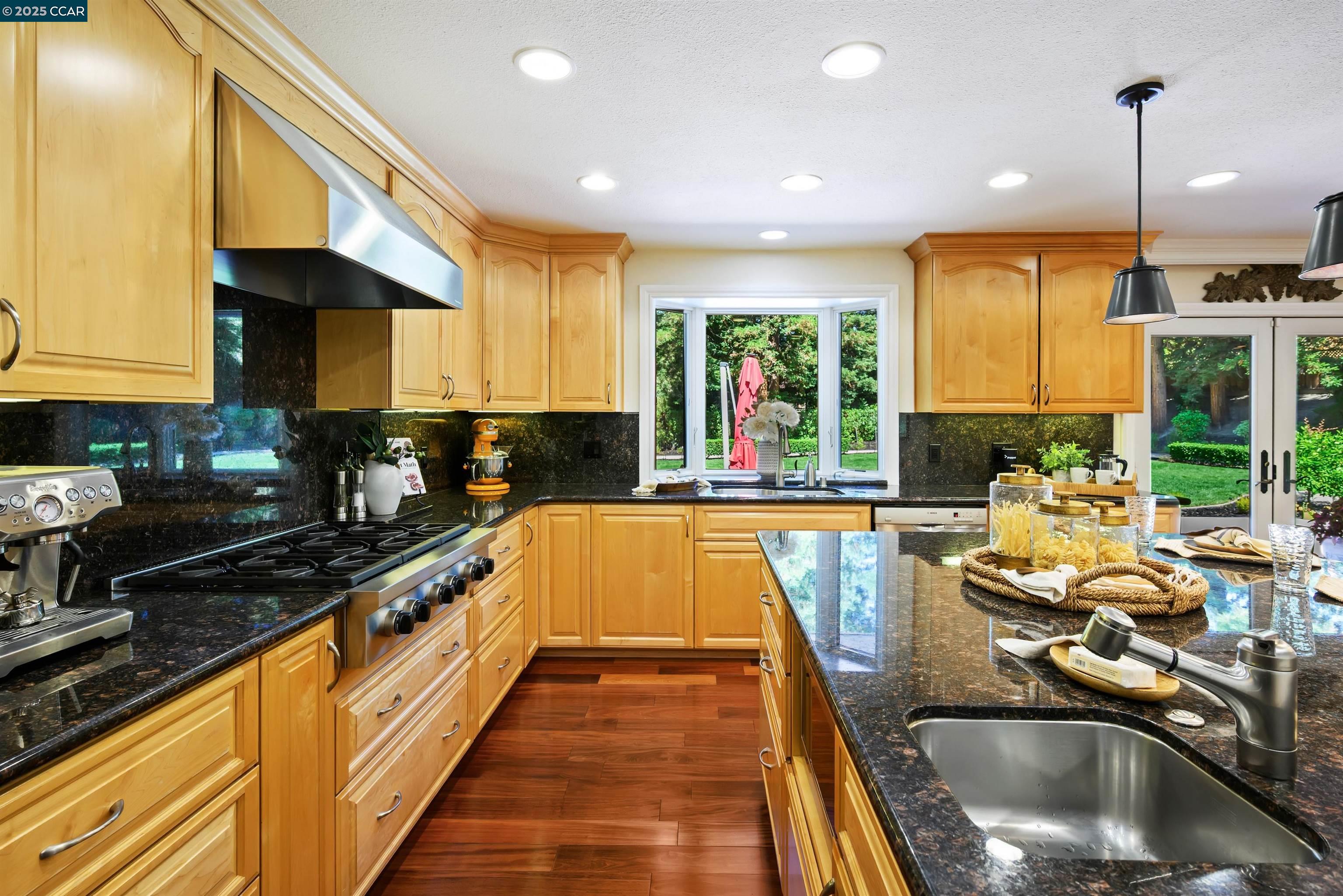 Detail Gallery Image 25 of 60 For 4405 Deer Ridge Rd, Danville,  CA 94506 - 5 Beds | 3/1 Baths