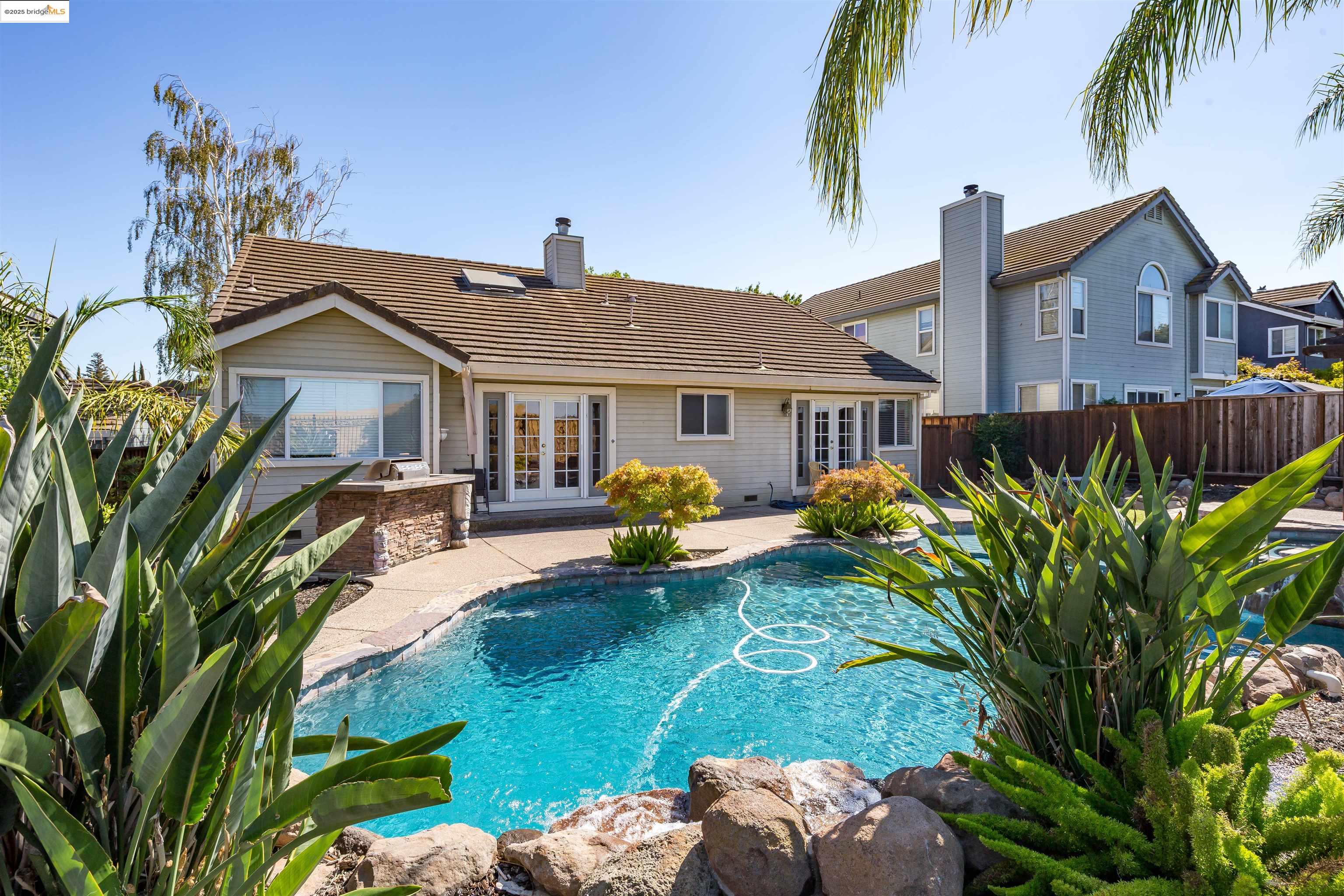 Detail Gallery Image 20 of 25 For 3916 Folsom Dr, Antioch,  CA 94531 - 3 Beds | 2 Baths