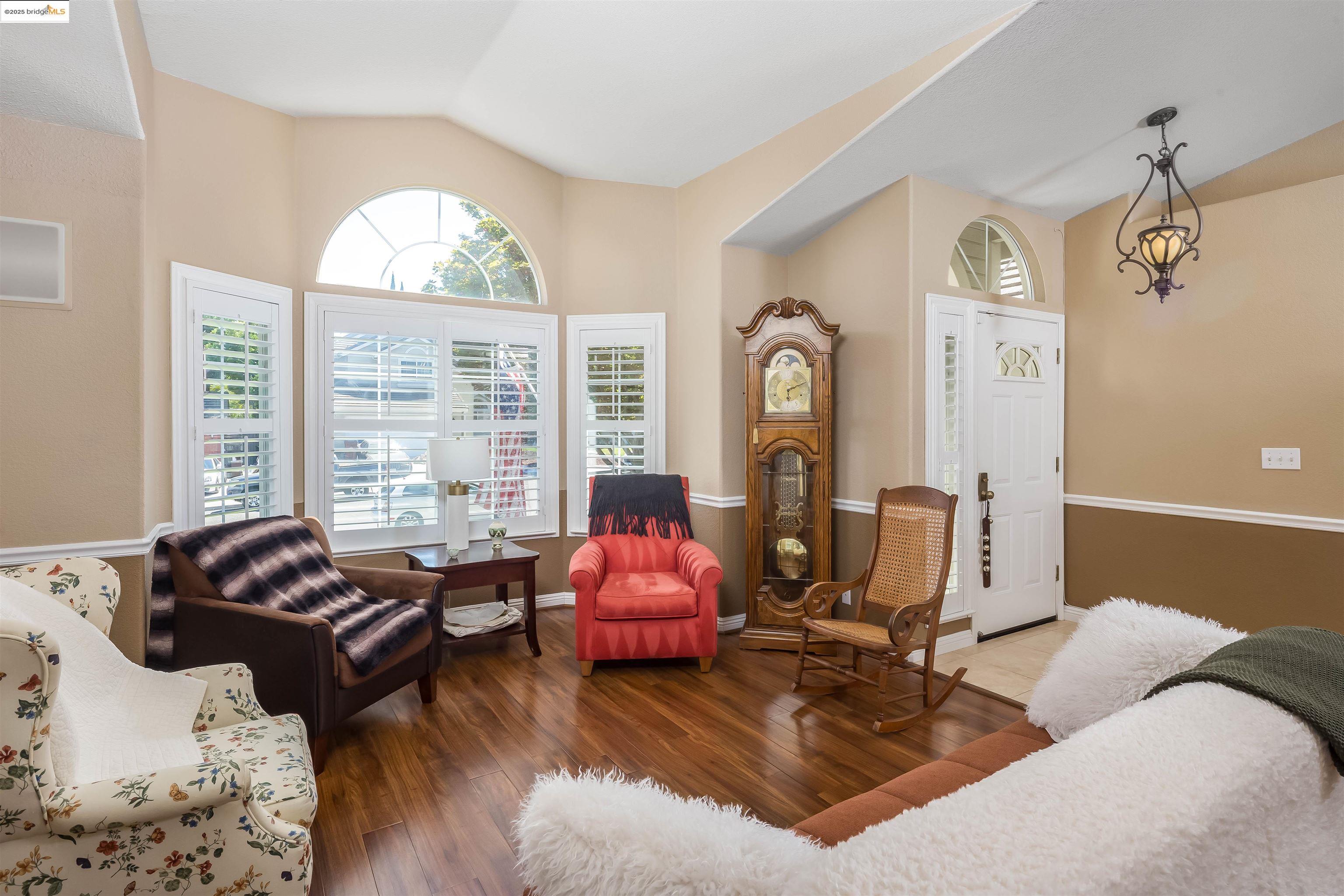 Detail Gallery Image 5 of 25 For 3916 Folsom Dr, Antioch,  CA 94531 - 3 Beds | 2 Baths