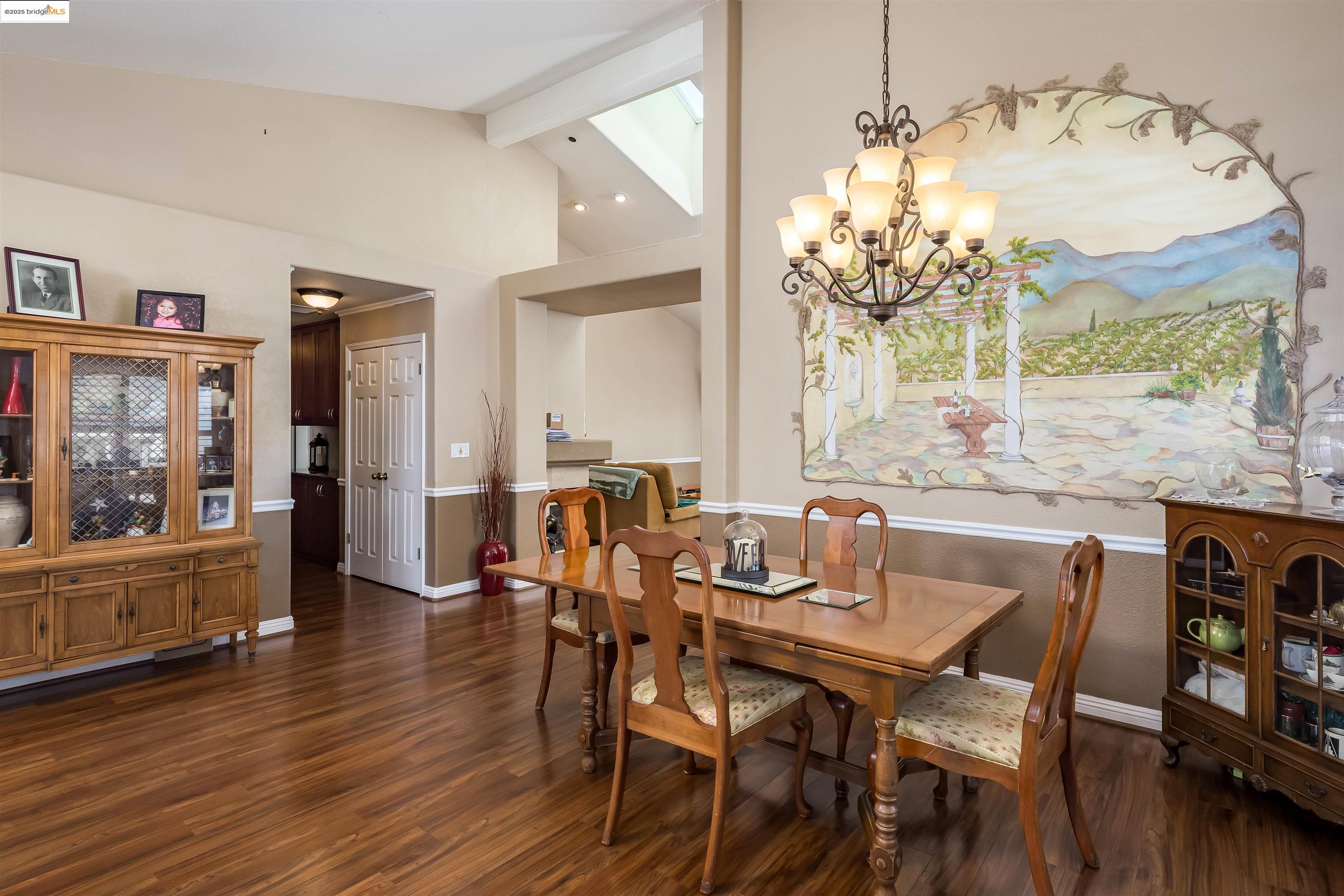 Detail Gallery Image 7 of 25 For 3916 Folsom Dr, Antioch,  CA 94531 - 3 Beds | 2 Baths