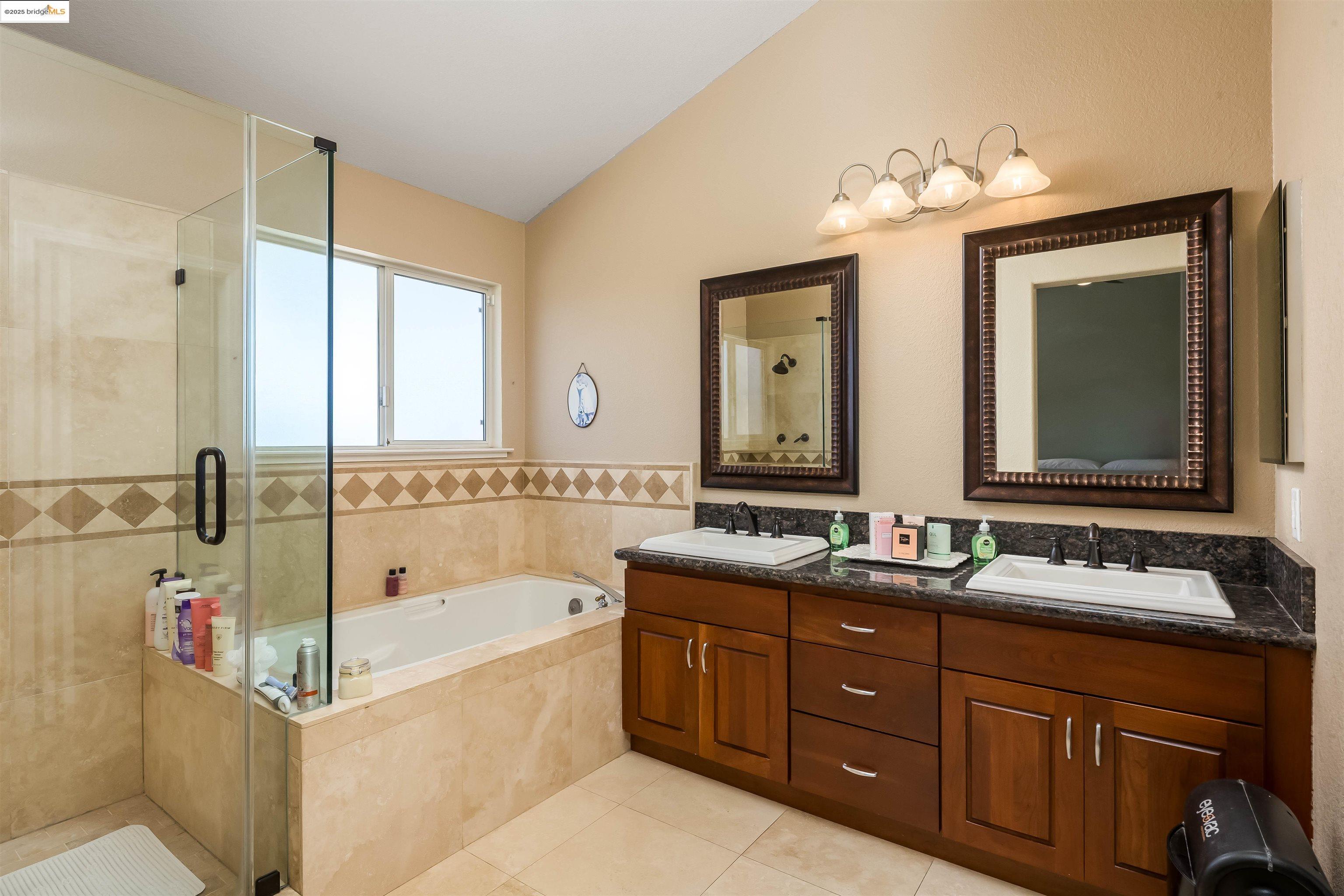 Detail Gallery Image 10 of 25 For 3916 Folsom Dr, Antioch,  CA 94531 - 3 Beds | 2 Baths