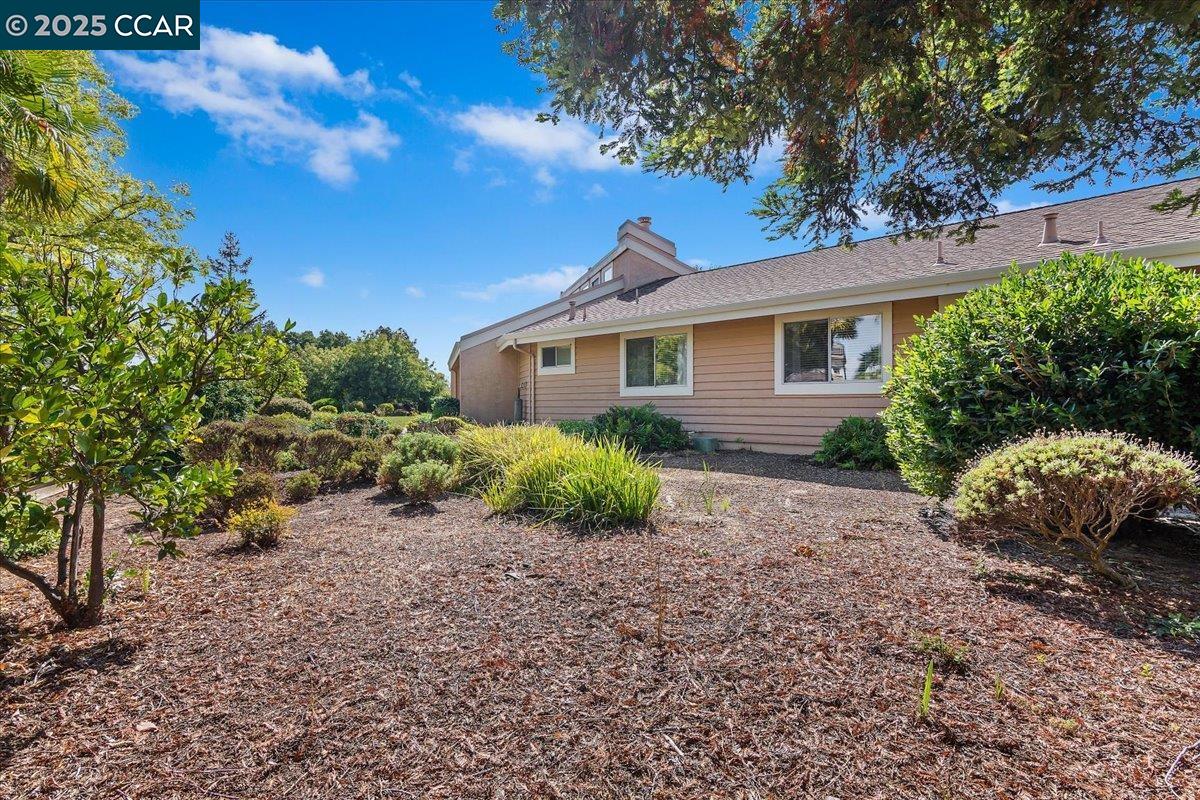 Detail Gallery Image 42 of 53 For 2323 Grosvenor Heights Ct #C, Livermore,  CA 94550 - 3 Beds | 2/1 Baths