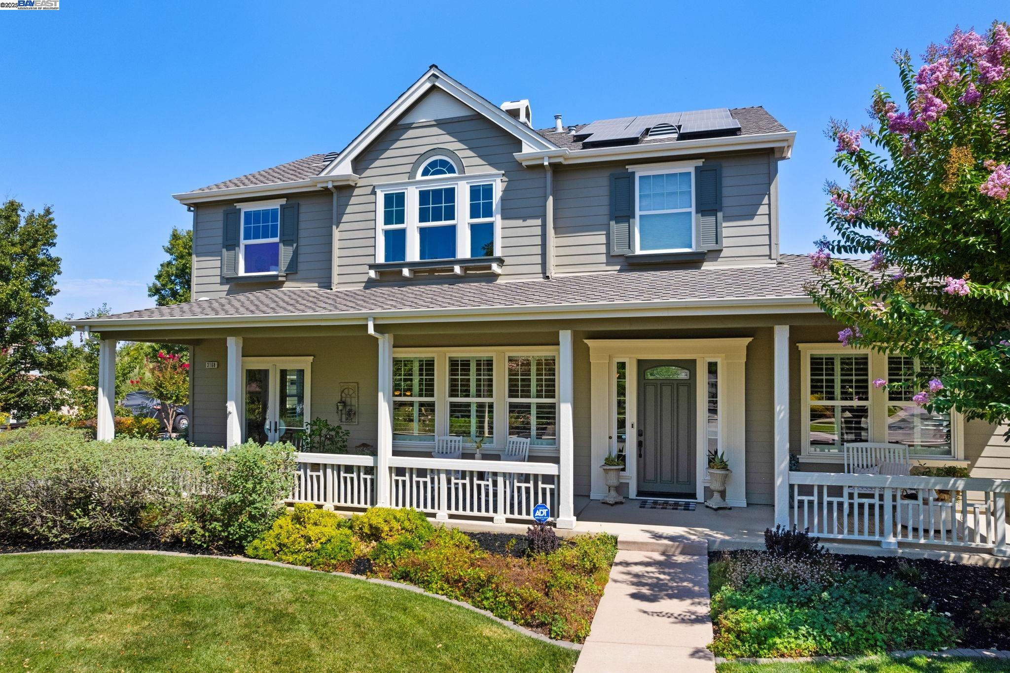 Detail Gallery Image 2 of 58 For 3168 Bay Meadows Ct, Livermore,  CA 94550 - 4 Beds | 5 Baths
