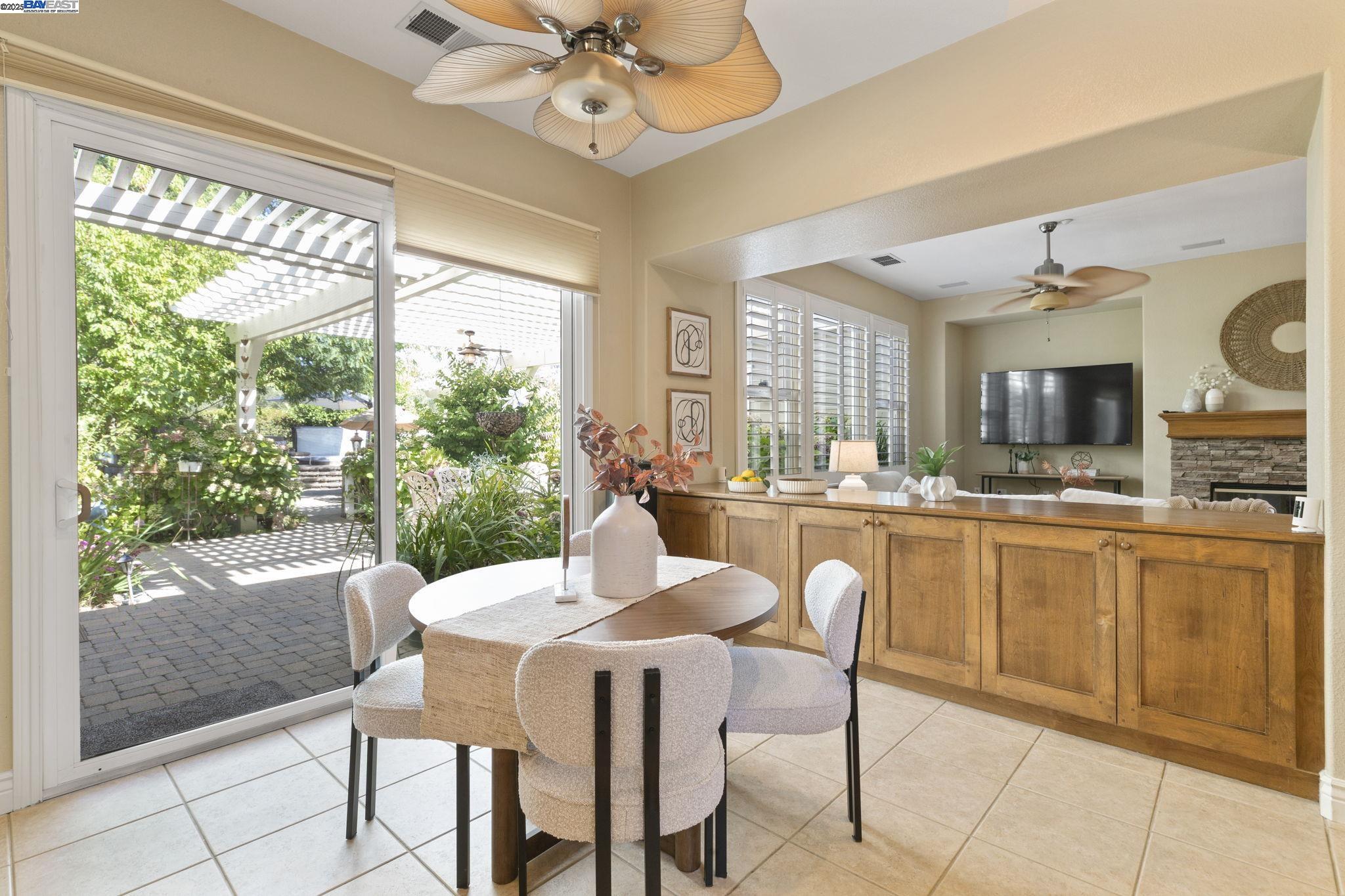 Detail Gallery Image 16 of 58 For 3168 Bay Meadows Ct, Livermore,  CA 94550 - 4 Beds | 5 Baths