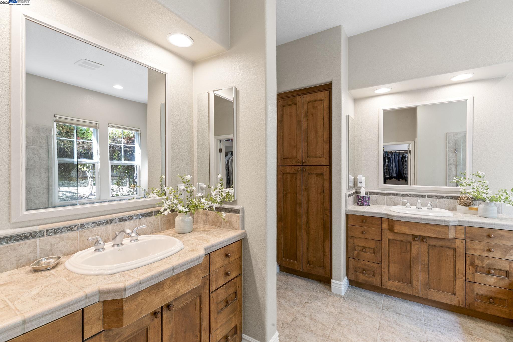 Detail Gallery Image 25 of 58 For 3168 Bay Meadows Ct, Livermore,  CA 94550 - 4 Beds | 5 Baths
