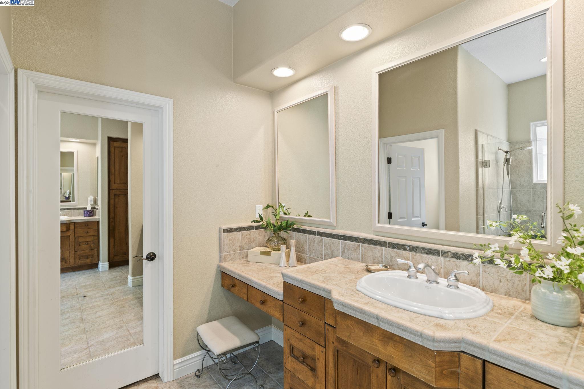 Detail Gallery Image 26 of 58 For 3168 Bay Meadows Ct, Livermore,  CA 94550 - 4 Beds | 5 Baths