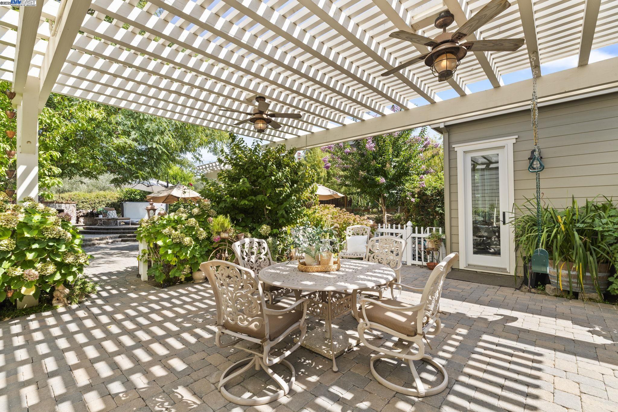 Detail Gallery Image 41 of 58 For 3168 Bay Meadows Ct, Livermore,  CA 94550 - 4 Beds | 5 Baths