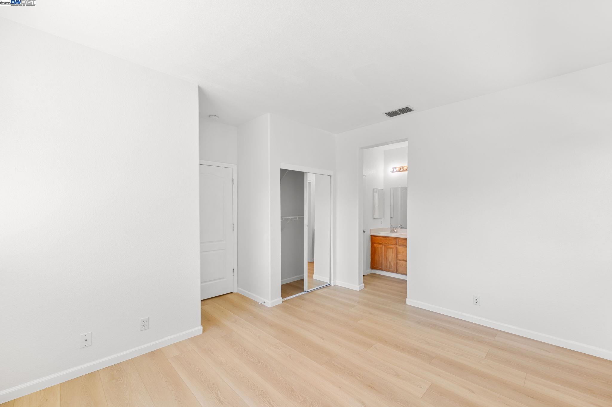 Detail Gallery Image 25 of 36 For 4 Mistyvale Ct, Sacramento,  CA 95823 - 3 Beds | 2 Baths