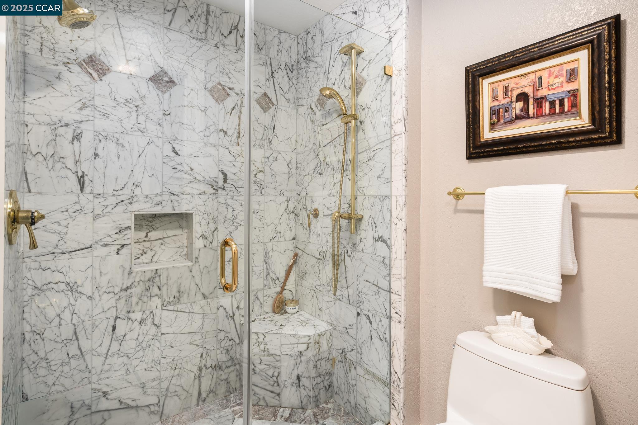 Detail Gallery Image 18 of 41 For 131 Shoshone Court, Danville,  CA 94526 - 2 Beds | 2 Baths
