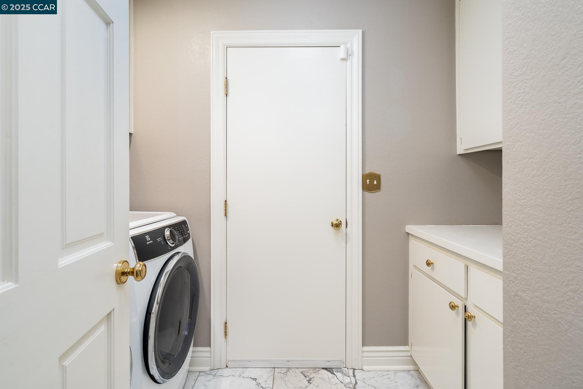 Detail Gallery Image 24 of 41 For 131 Shoshone Court, Danville,  CA 94526 - 2 Beds | 2 Baths
