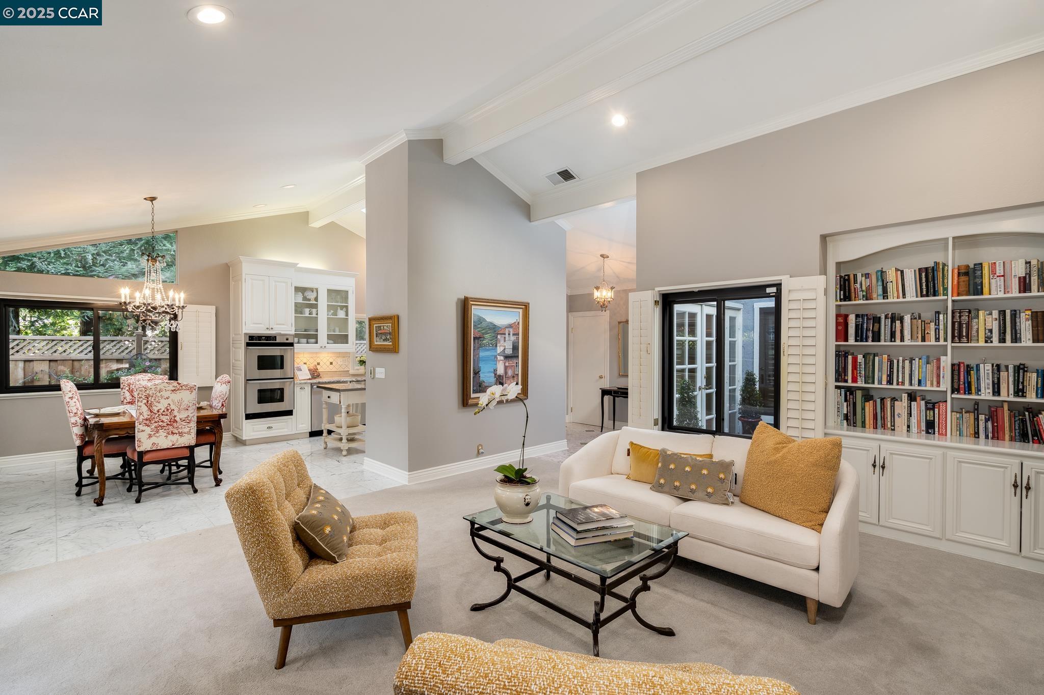 Detail Gallery Image 9 of 41 For 131 Shoshone Court, Danville,  CA 94526 - 2 Beds | 2 Baths