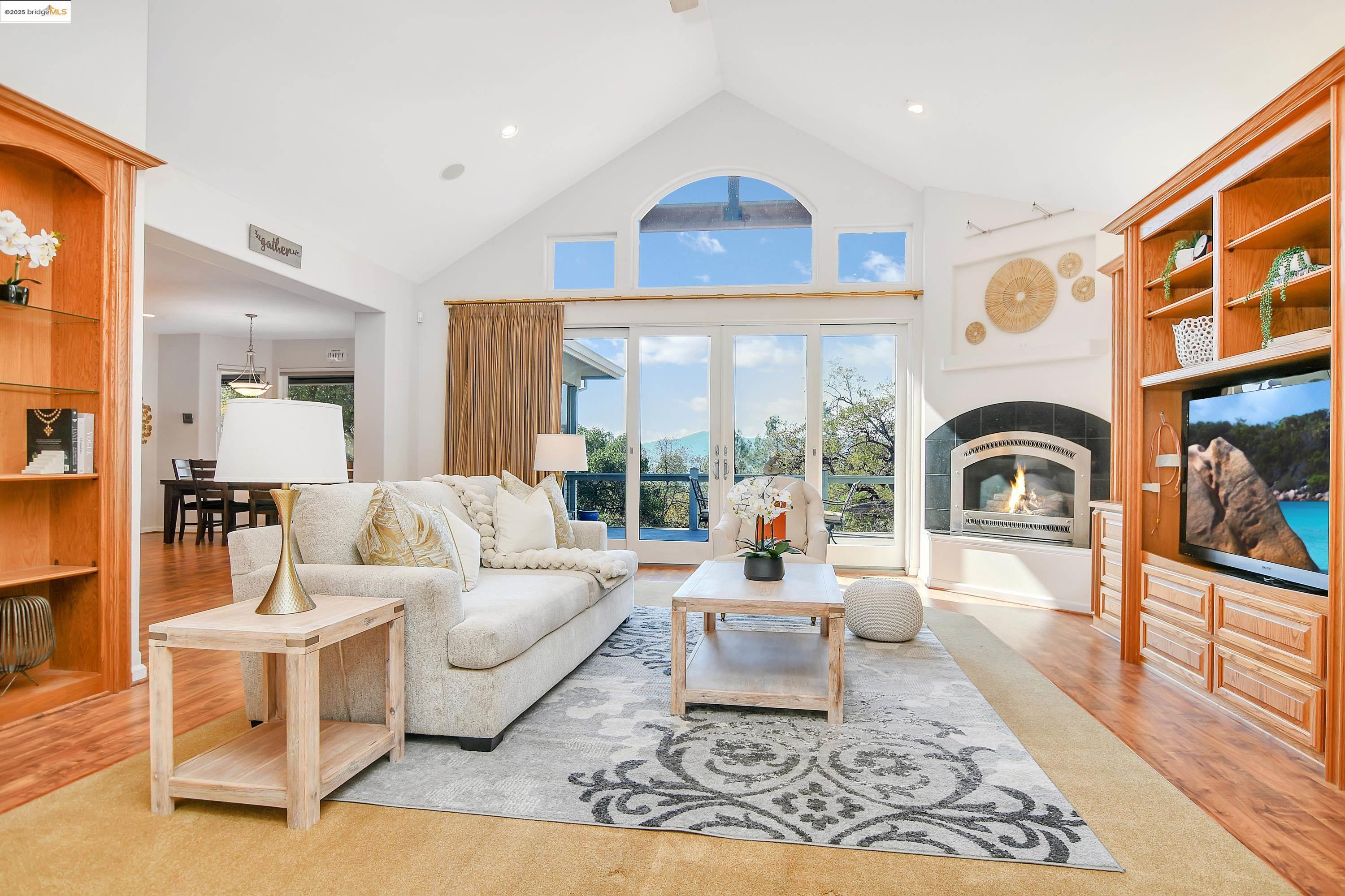 Detail Gallery Image 6 of 60 For 16096 Parkridge Ave, Sonora,  CA 95370 - 4 Beds | 3/1 Baths