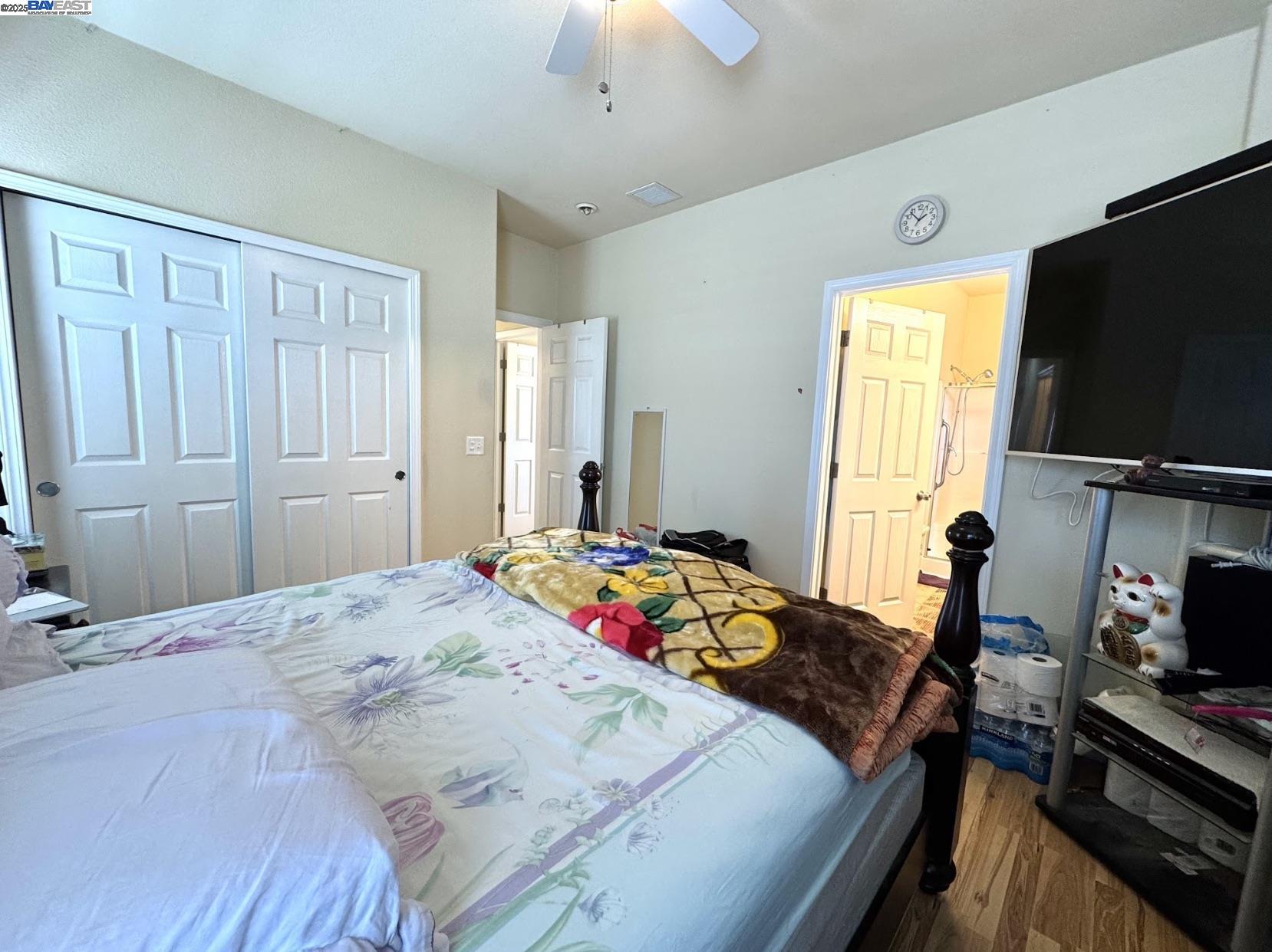 Detail Gallery Image 2 of 9 For 1515 N Milpitas Blvd #110,  Milpitas,  CA 95035 - 3 Beds | 2 Baths