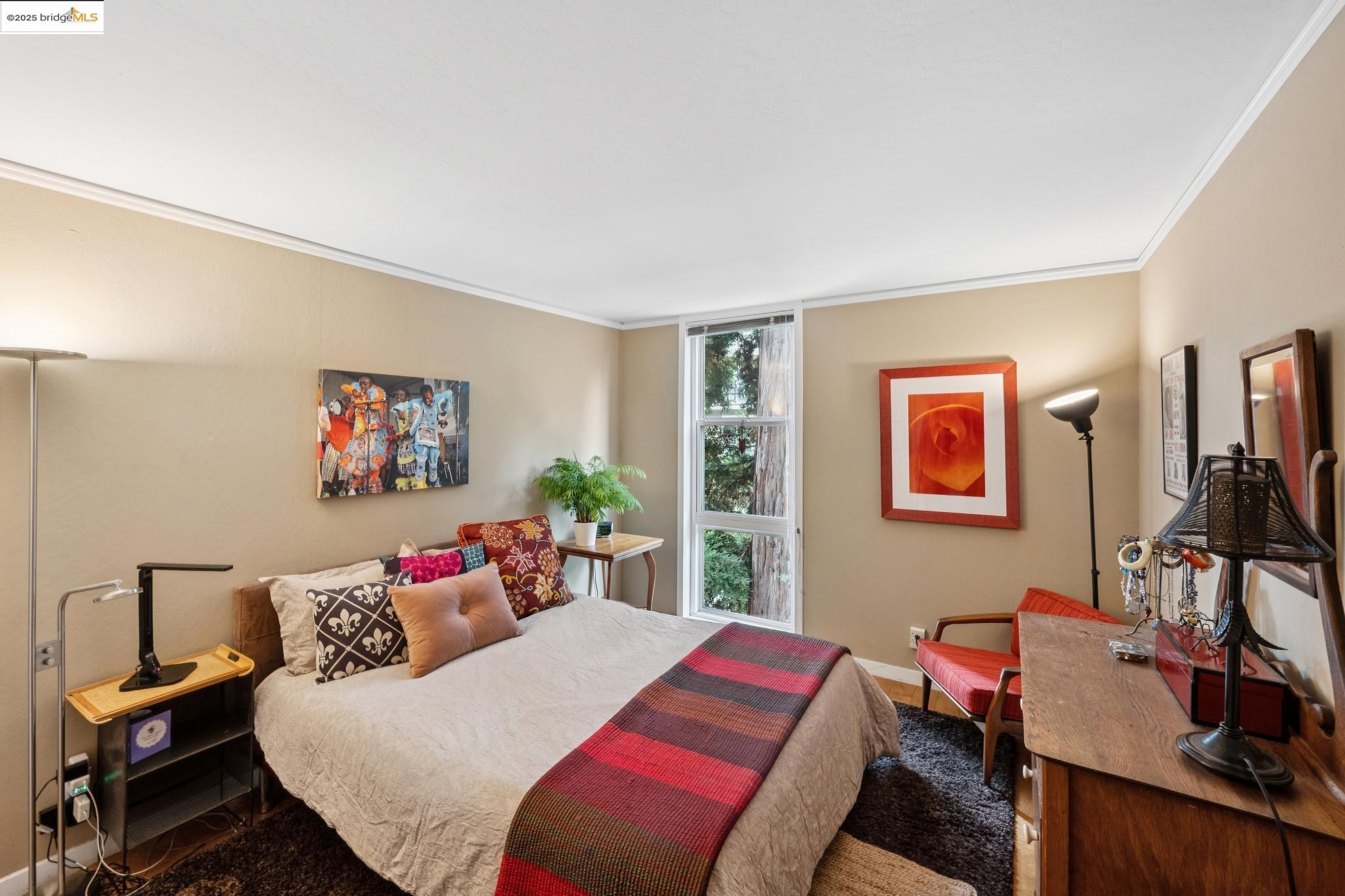 Detail Gallery Image 23 of 34 For 250 Whitmore St #202,  Oakland,  CA 94611 - 1 Beds | 1 Baths