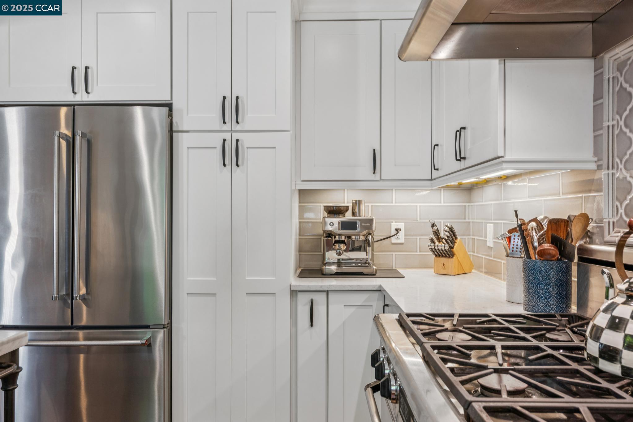 Detail Gallery Image 22 of 57 For 161 Maiden Lane, Danville,  CA 94526-1912 - 4 Beds | 3 Baths