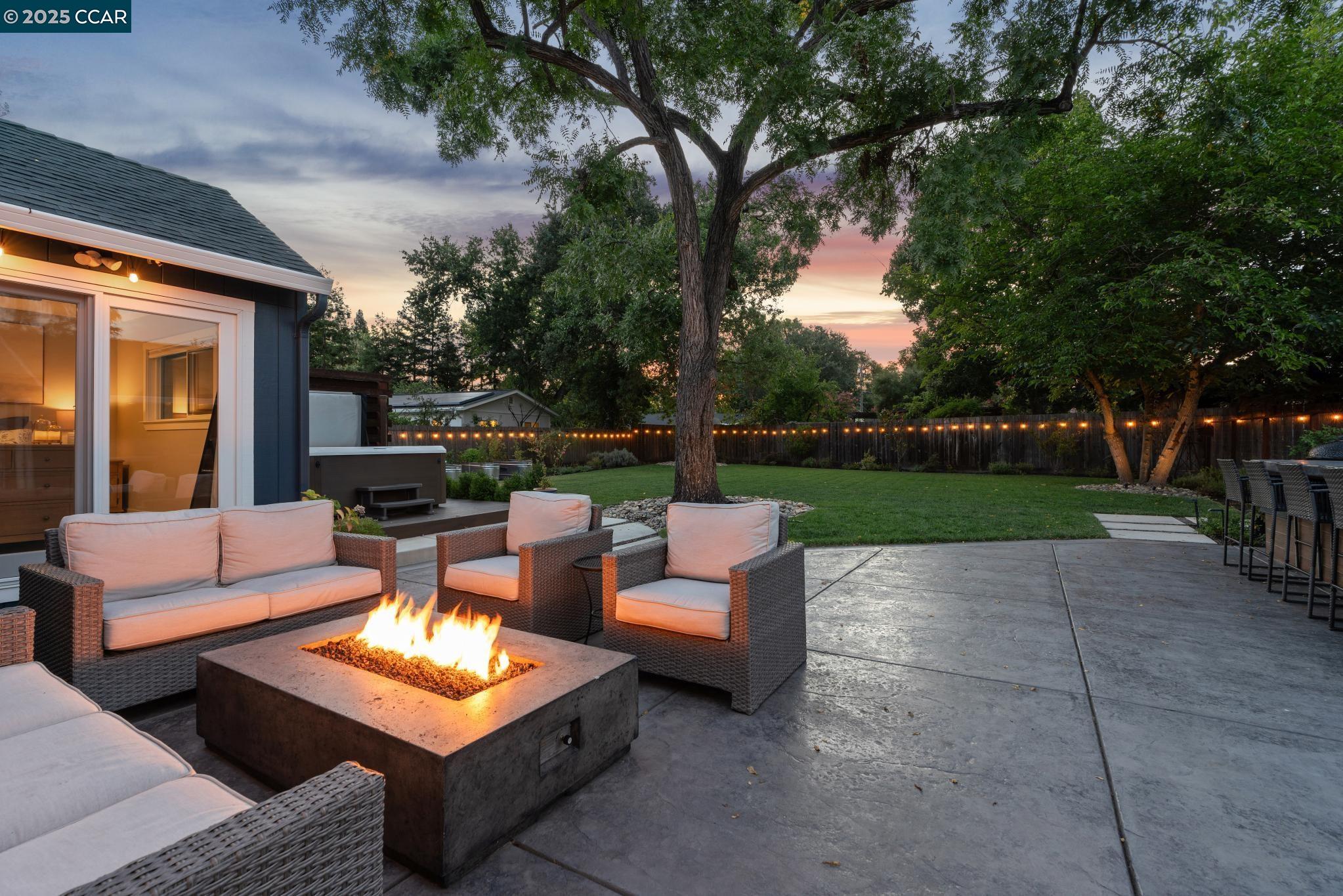 Detail Gallery Image 40 of 57 For 161 Maiden Lane, Danville,  CA 94526-1912 - 4 Beds | 3 Baths