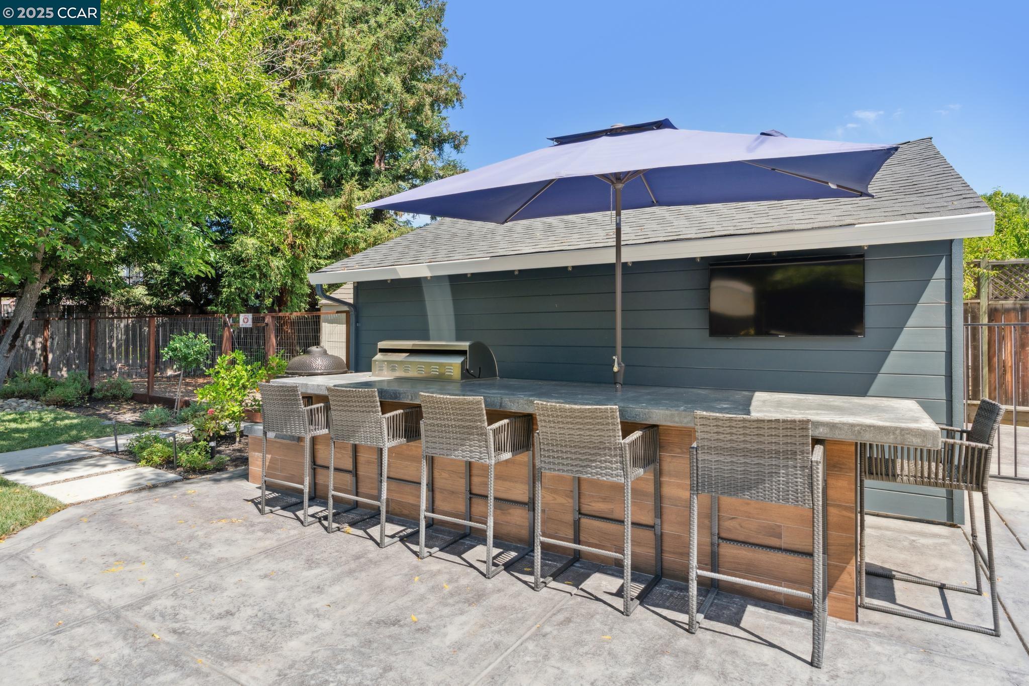 Detail Gallery Image 43 of 57 For 161 Maiden Lane, Danville,  CA 94526-1912 - 4 Beds | 3 Baths