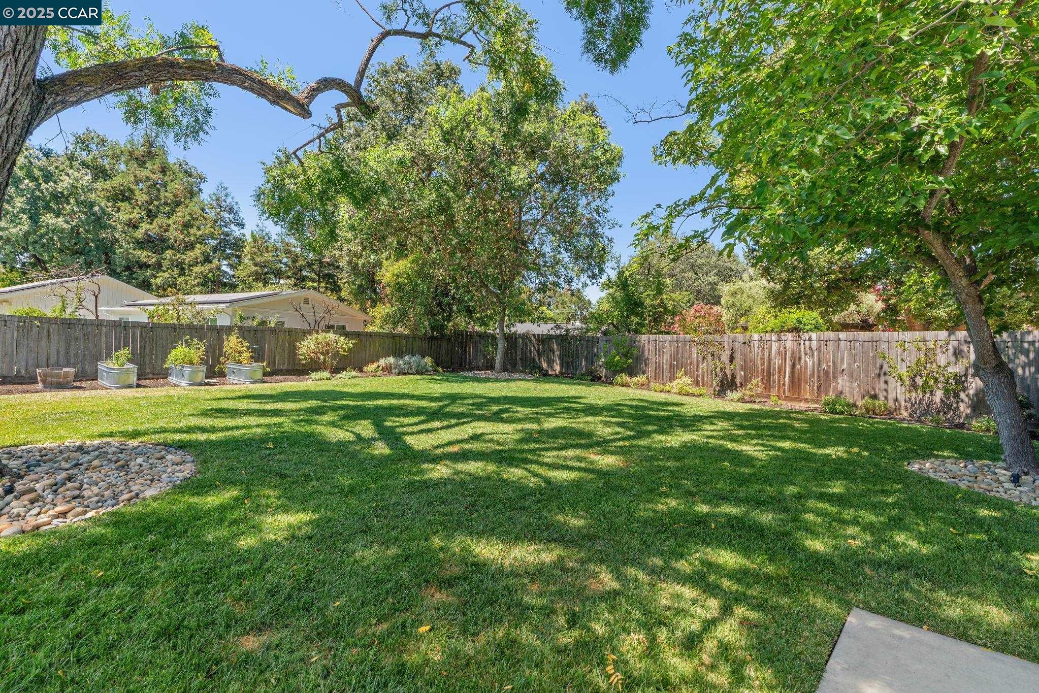 Detail Gallery Image 46 of 57 For 161 Maiden Lane, Danville,  CA 94526-1912 - 4 Beds | 3 Baths