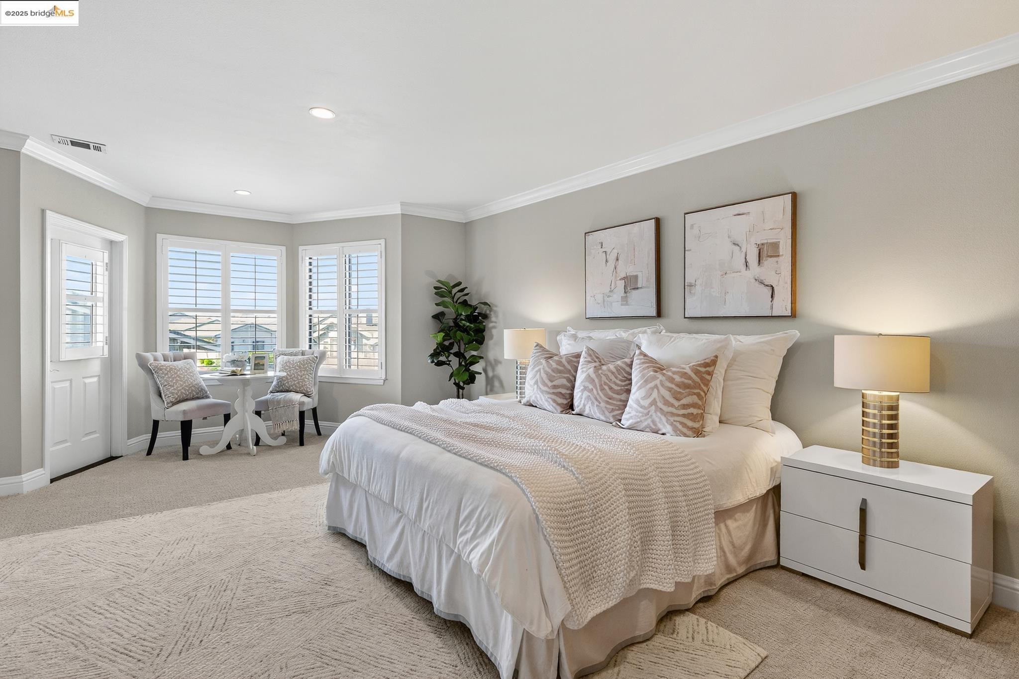 Detail Gallery Image 32 of 54 For 64 Schooner Hl, Oakland,  CA 94618 - 4 Beds | 3/1 Baths